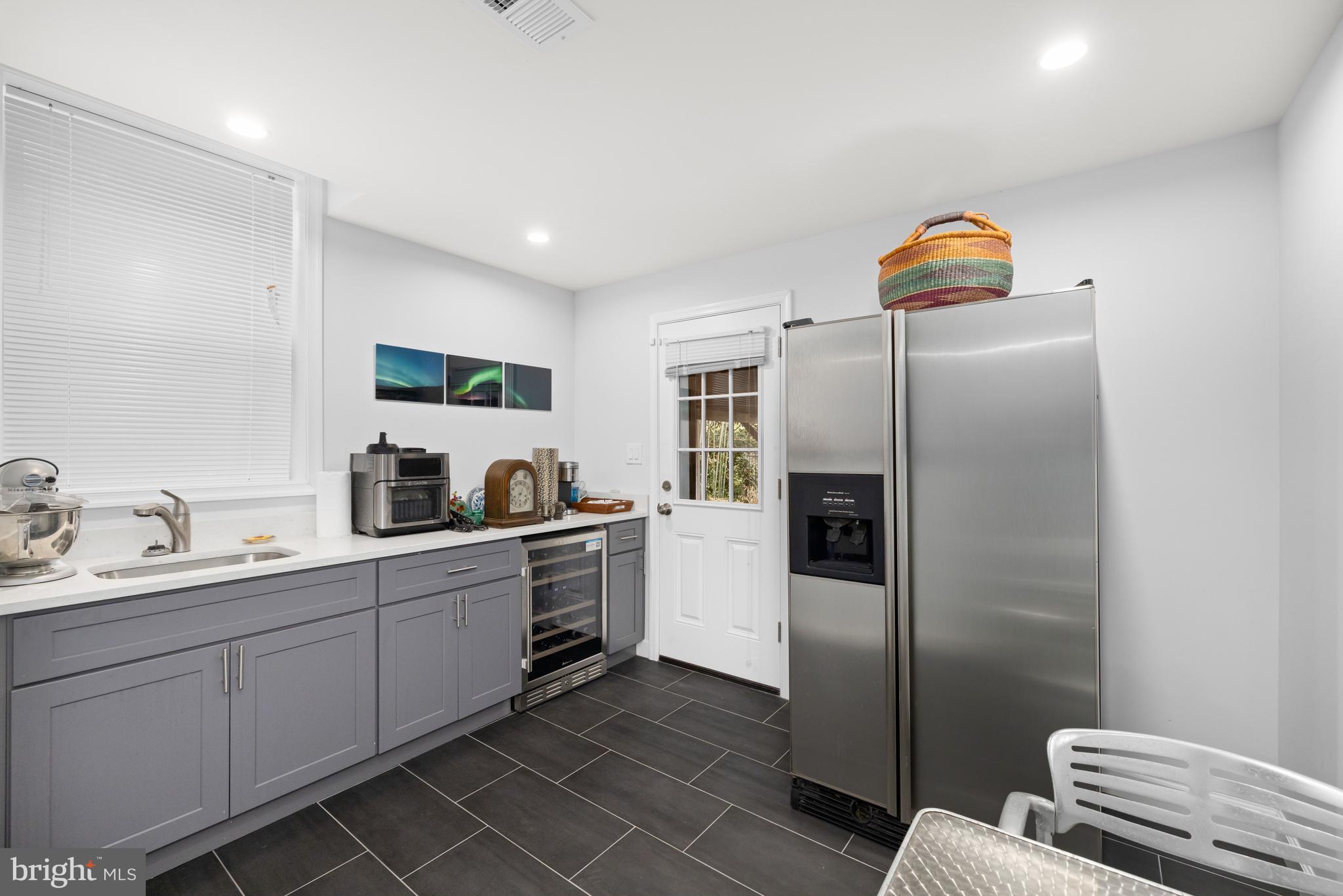 CLEVELAND PARK - Residential