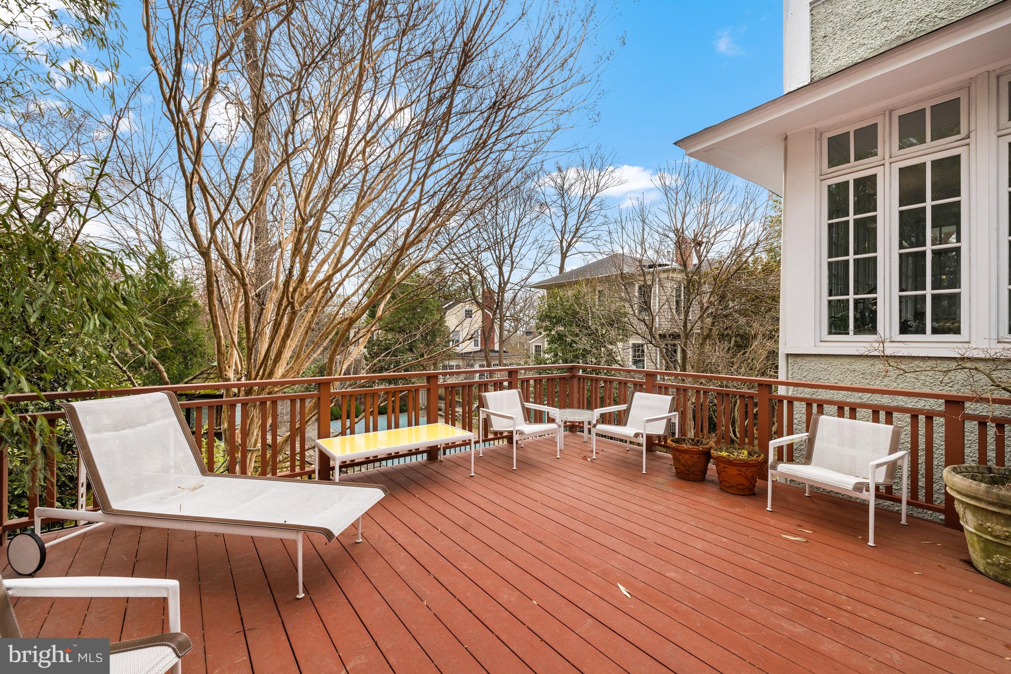 CLEVELAND PARK - Residential