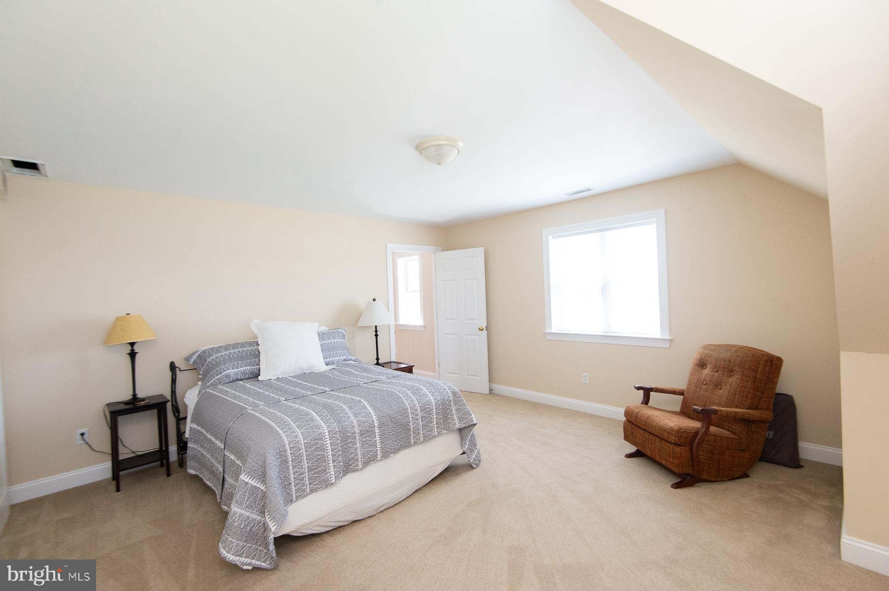 HUDSON CREEK - Residential