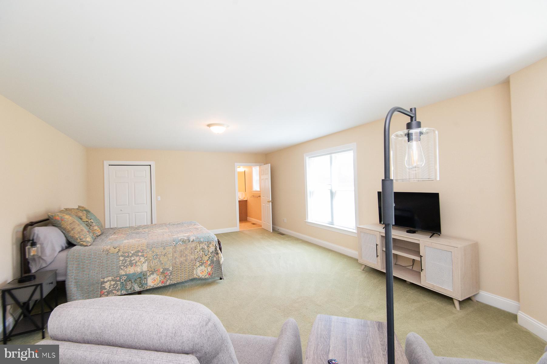 HUDSON CREEK - Residential