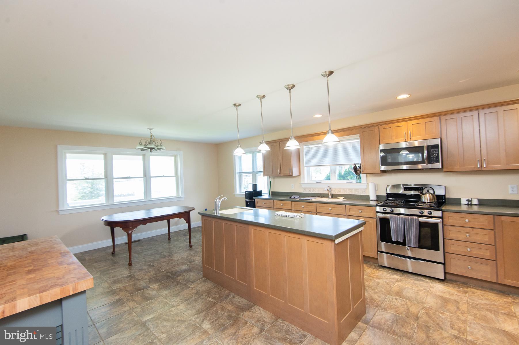 HUDSON CREEK - Residential