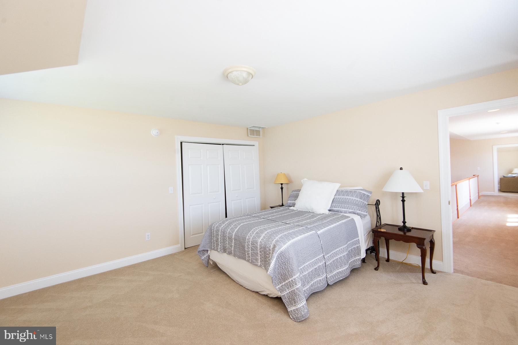HUDSON CREEK - Residential