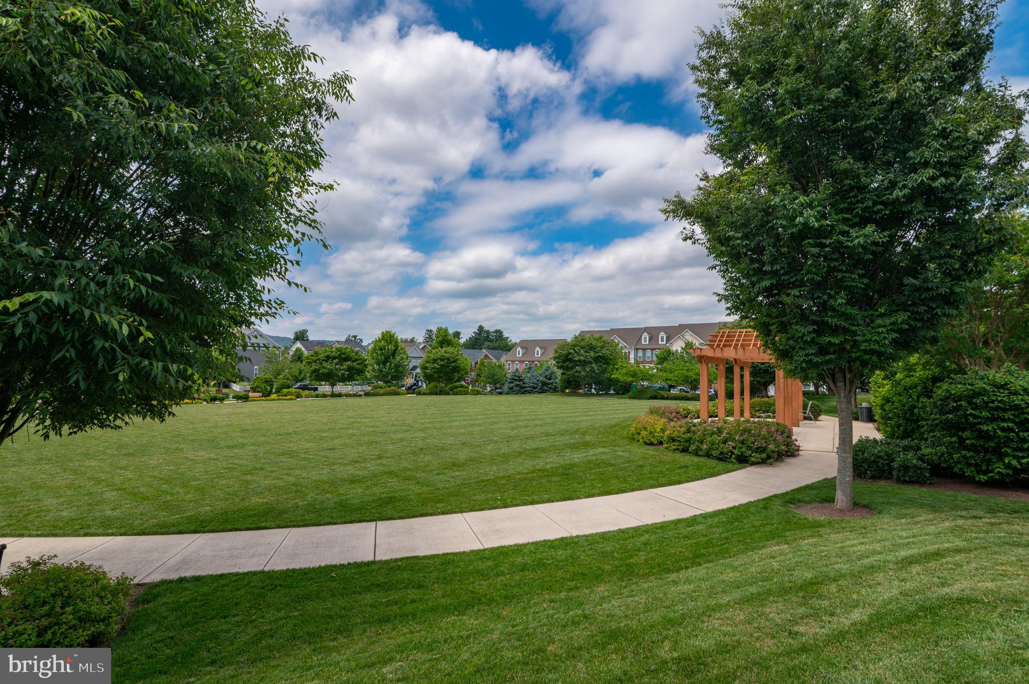 BRUNSWICK CROSSING - Residential
