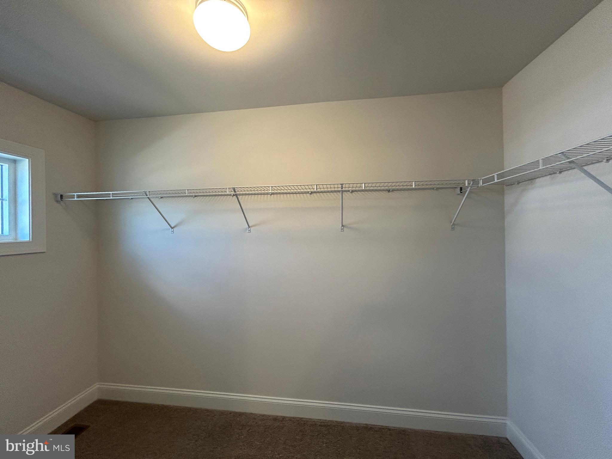 WOODLAND HILLS - Residential