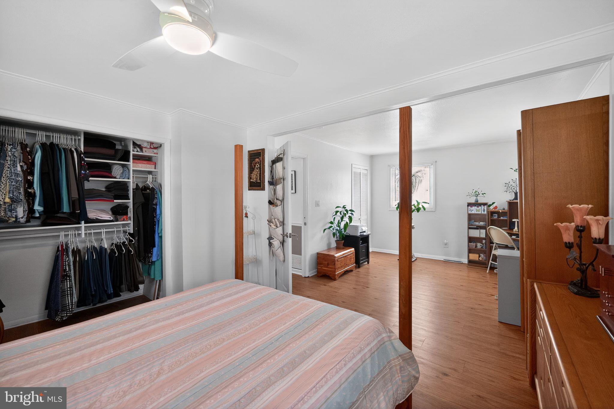 MANHATTAN BEACH - Residential