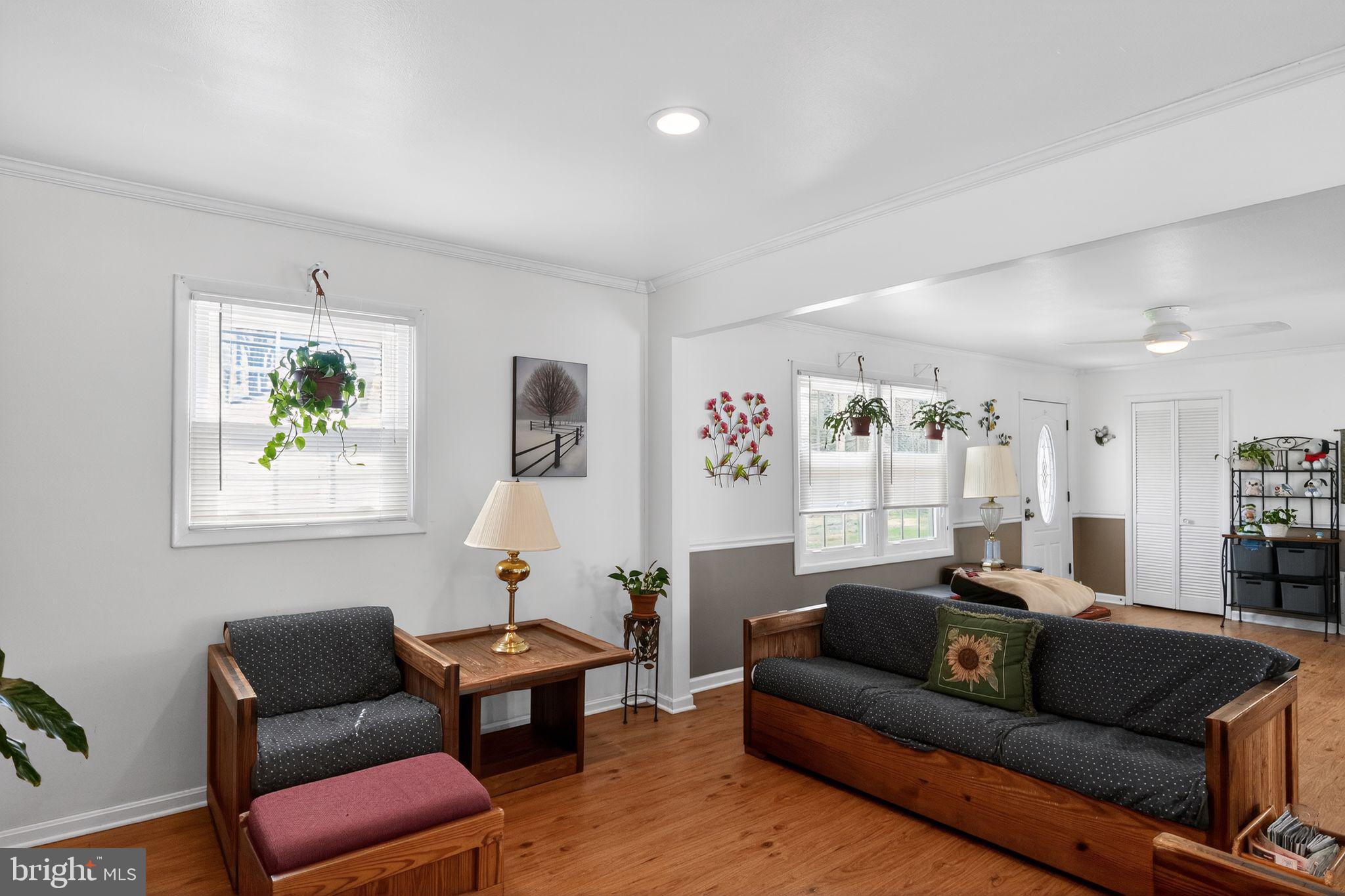 MANHATTAN BEACH - Residential