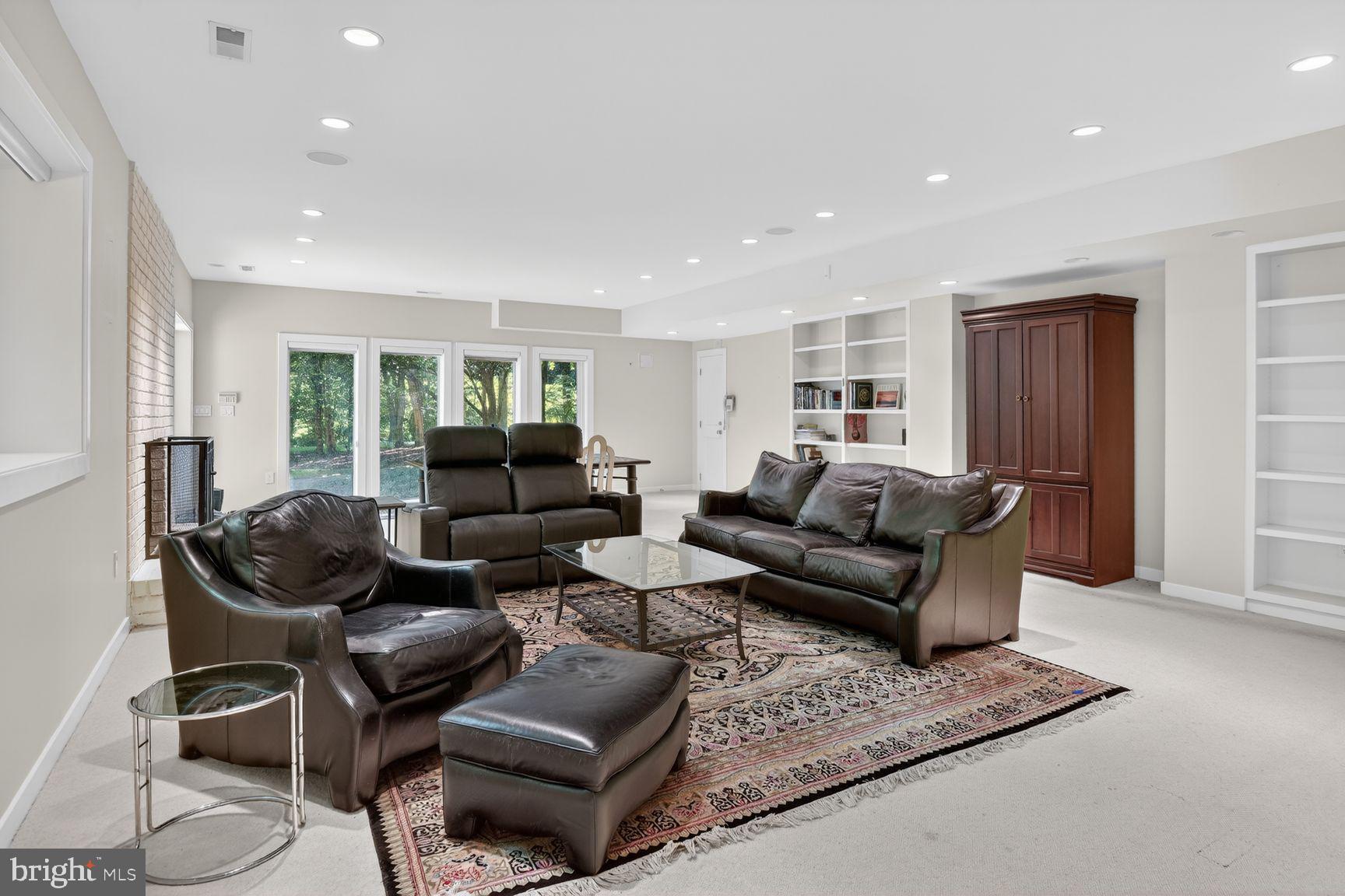 POTOMAC VIEW ESTATES - Residential