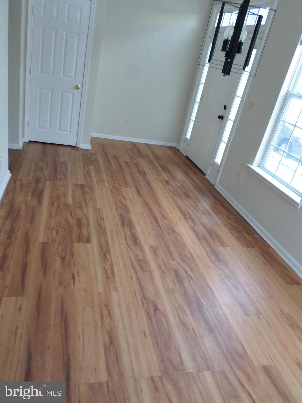 GROVEWOOD - Residential Lease