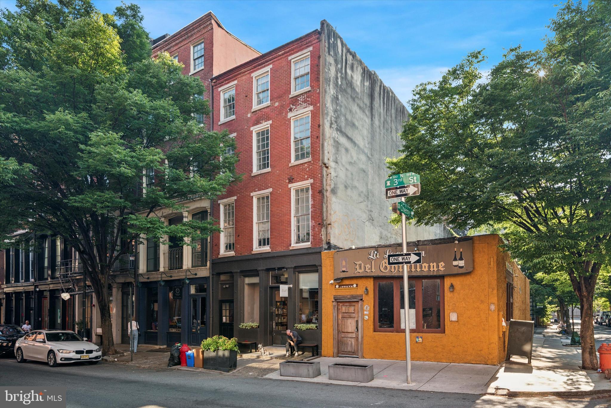 OLD CITY - Residential Lease