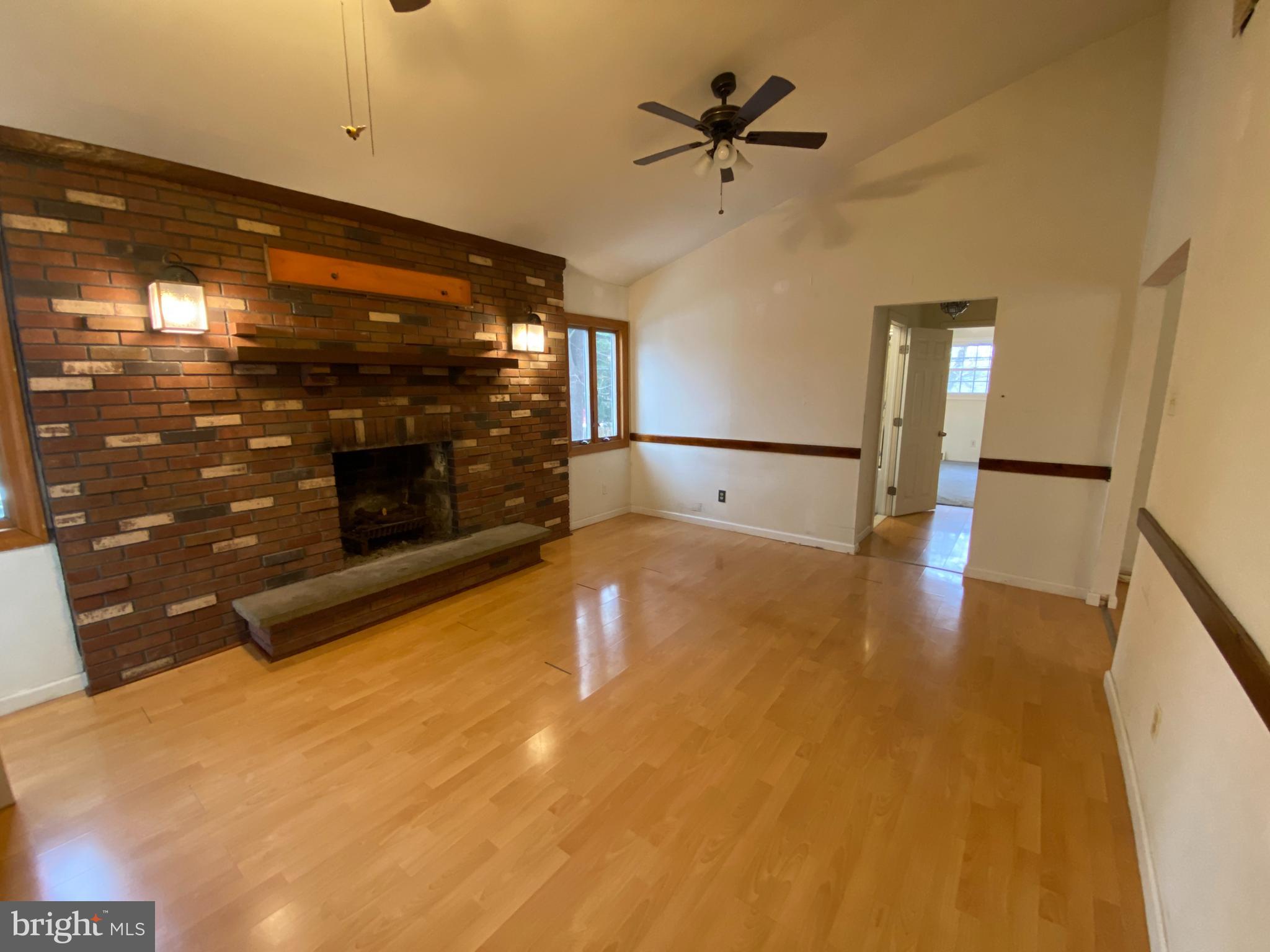 MAPLEVALE - Residential