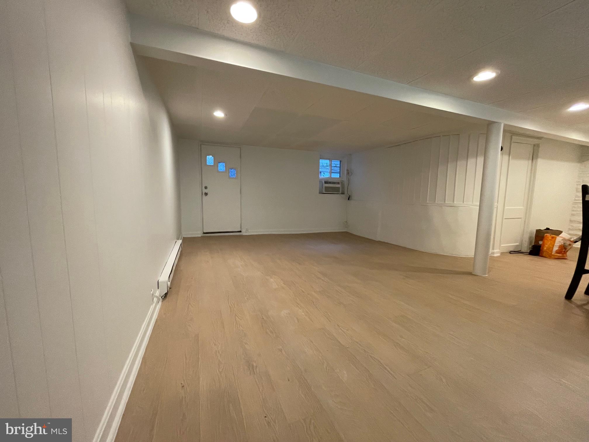 WHITELEY - Residential Lease