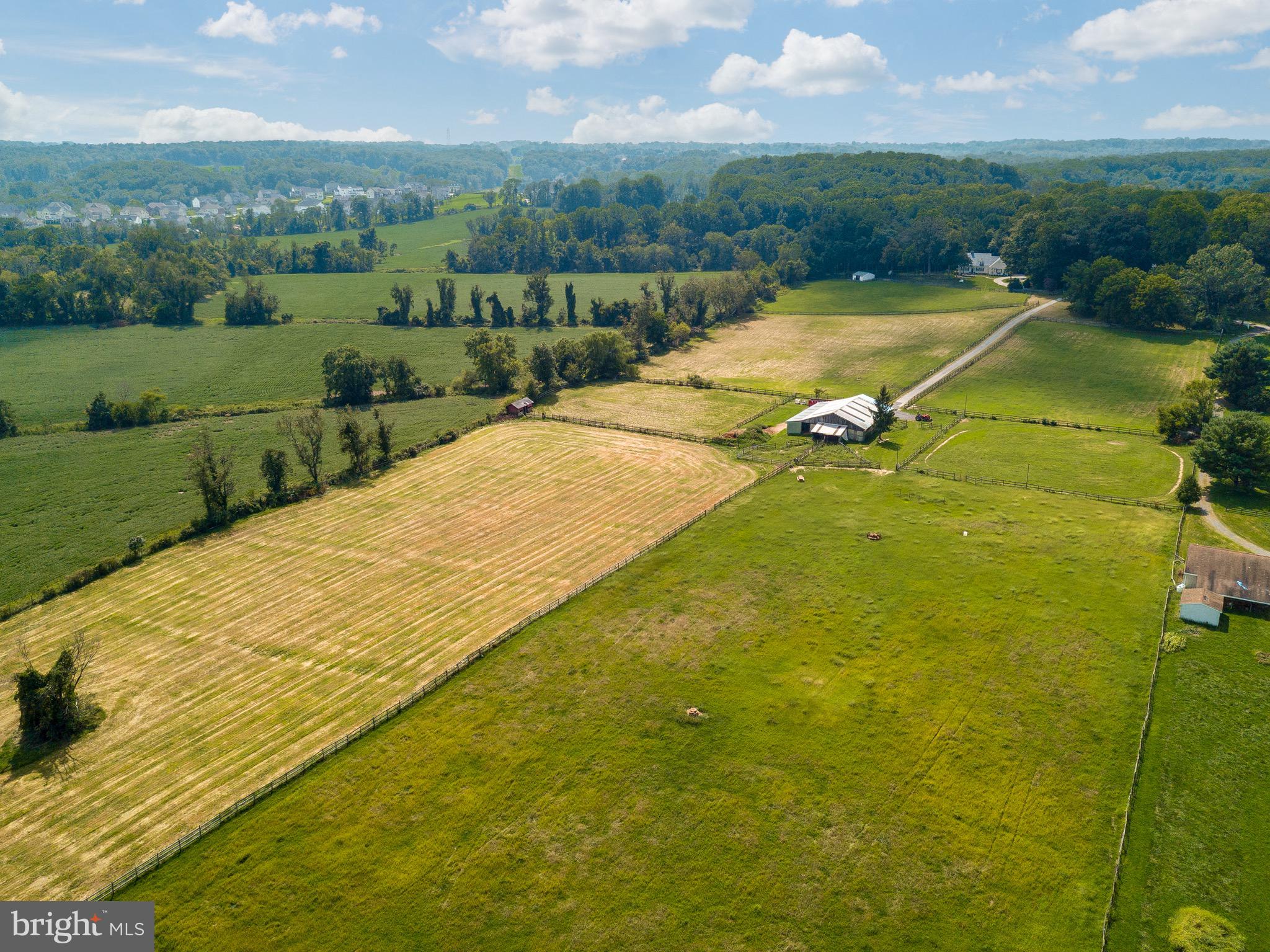 HERITAGE HILL - Farm