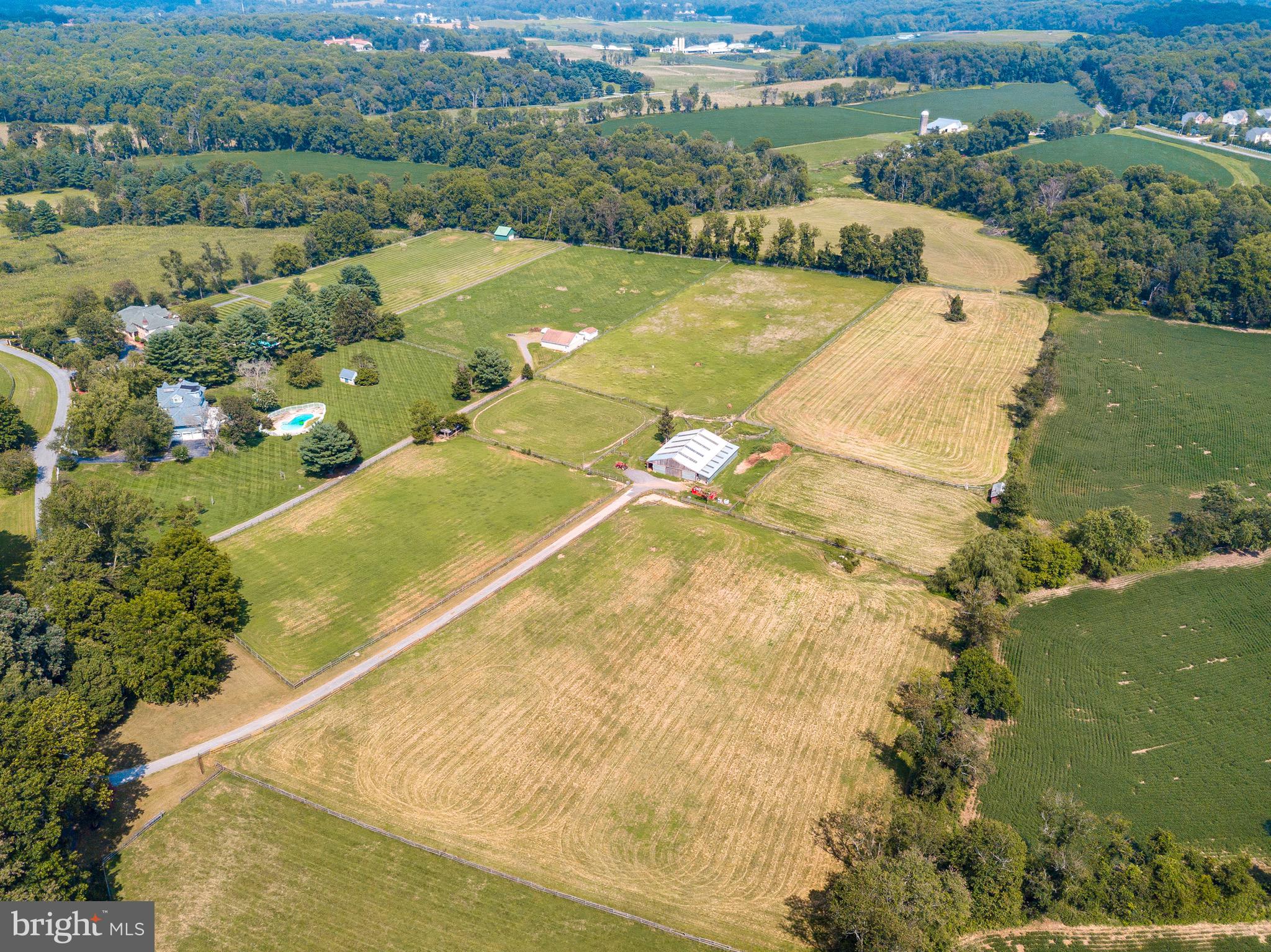HERITAGE HILL - Farm