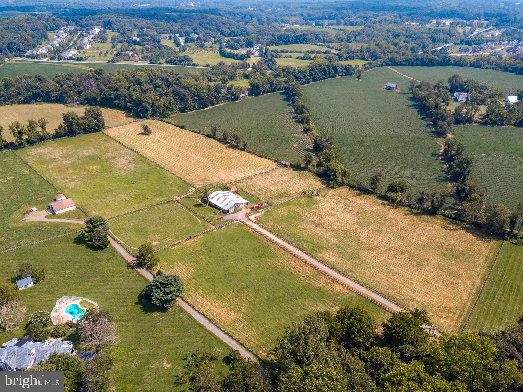 HERITAGE HILL - Farm