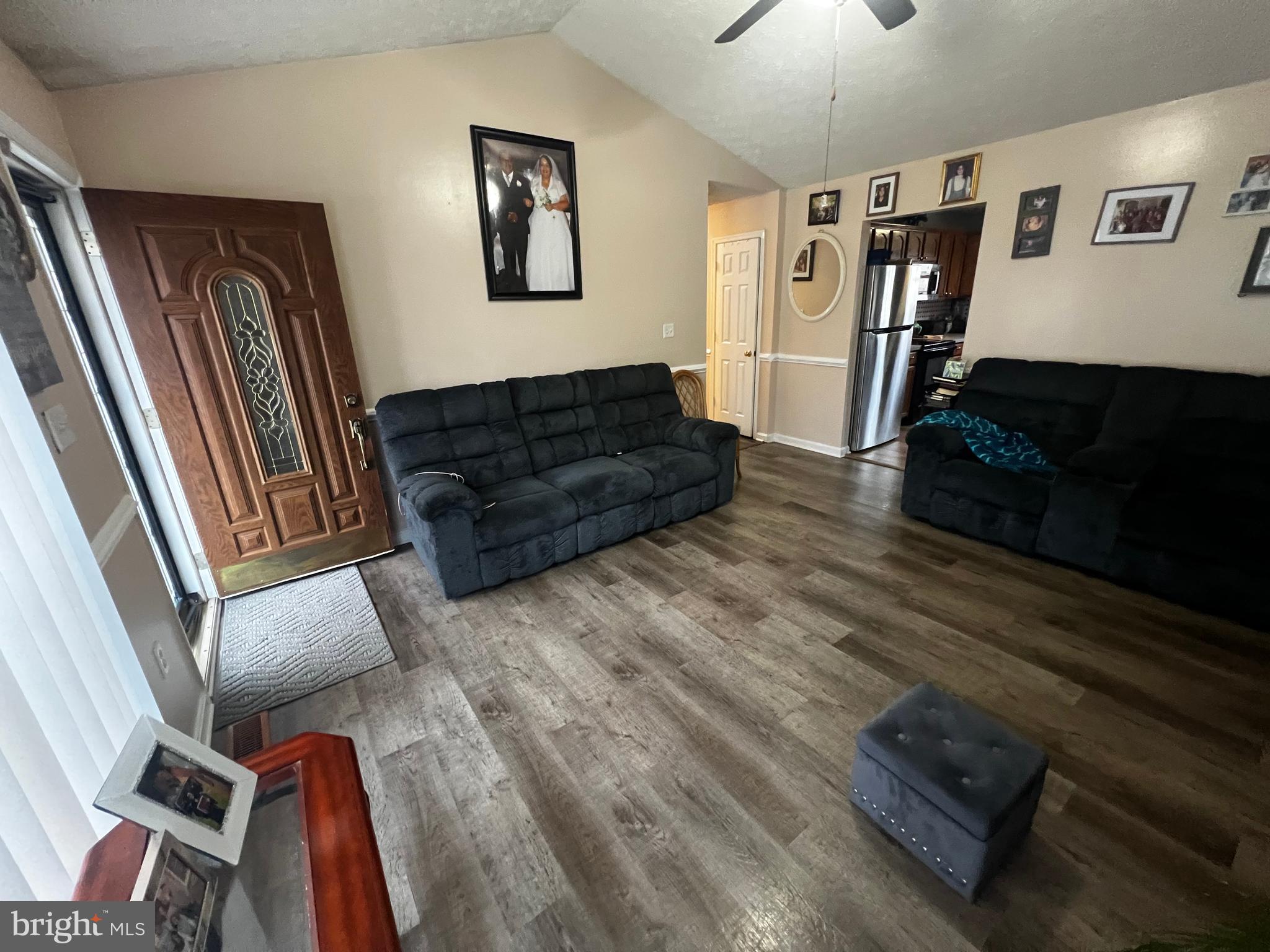 LAKE LAND OR - Residential