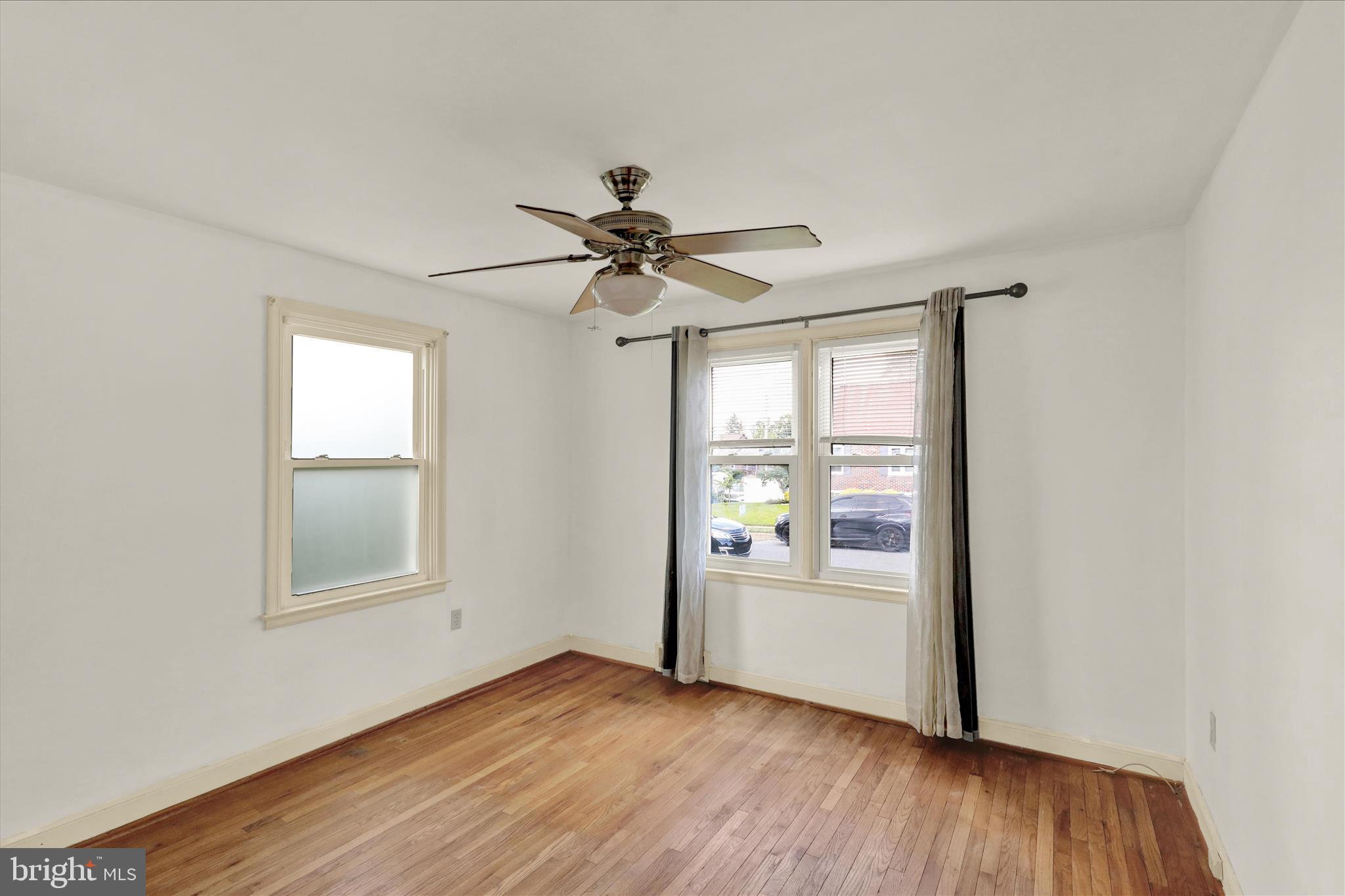 LINCOLN PARK - Residential