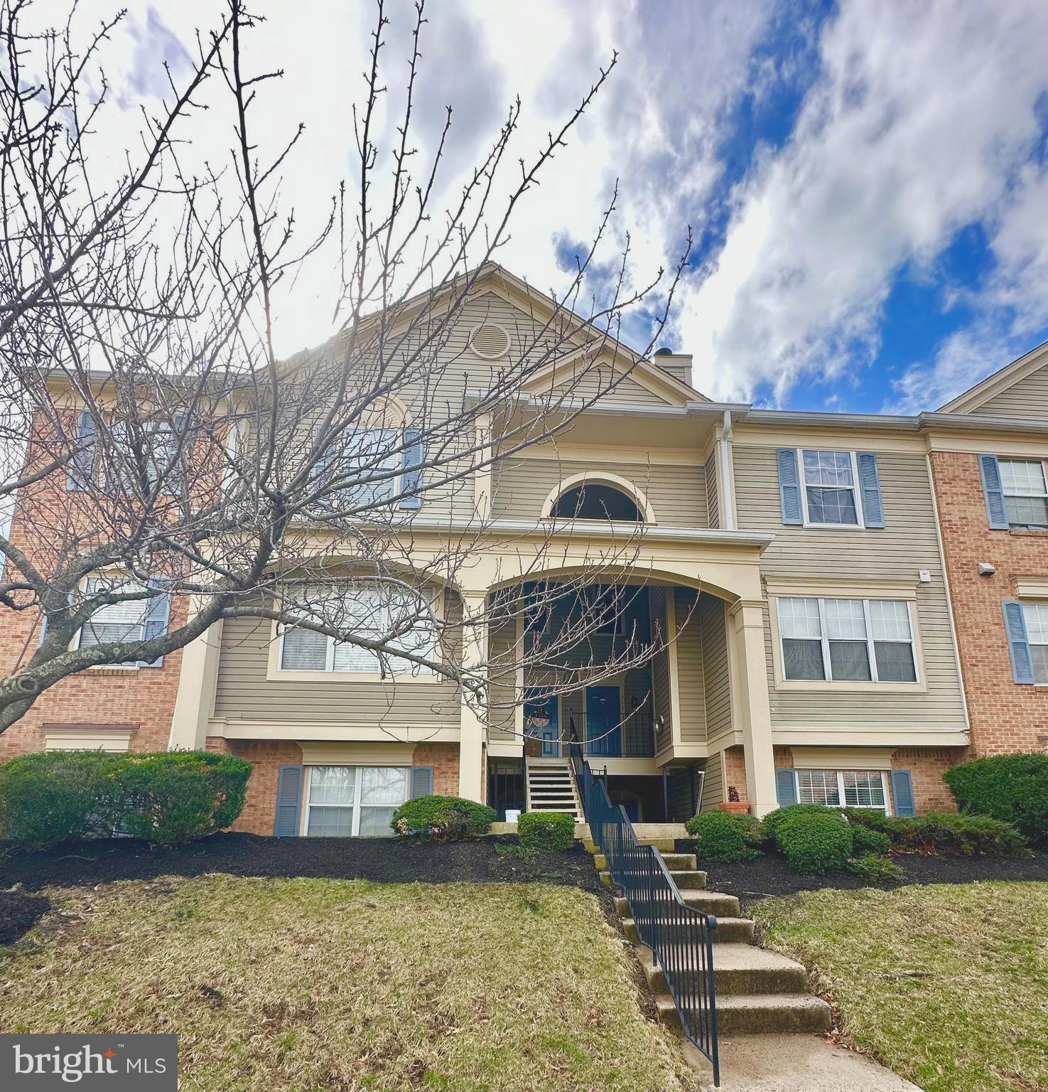 BULL RUN CONDO - Residential