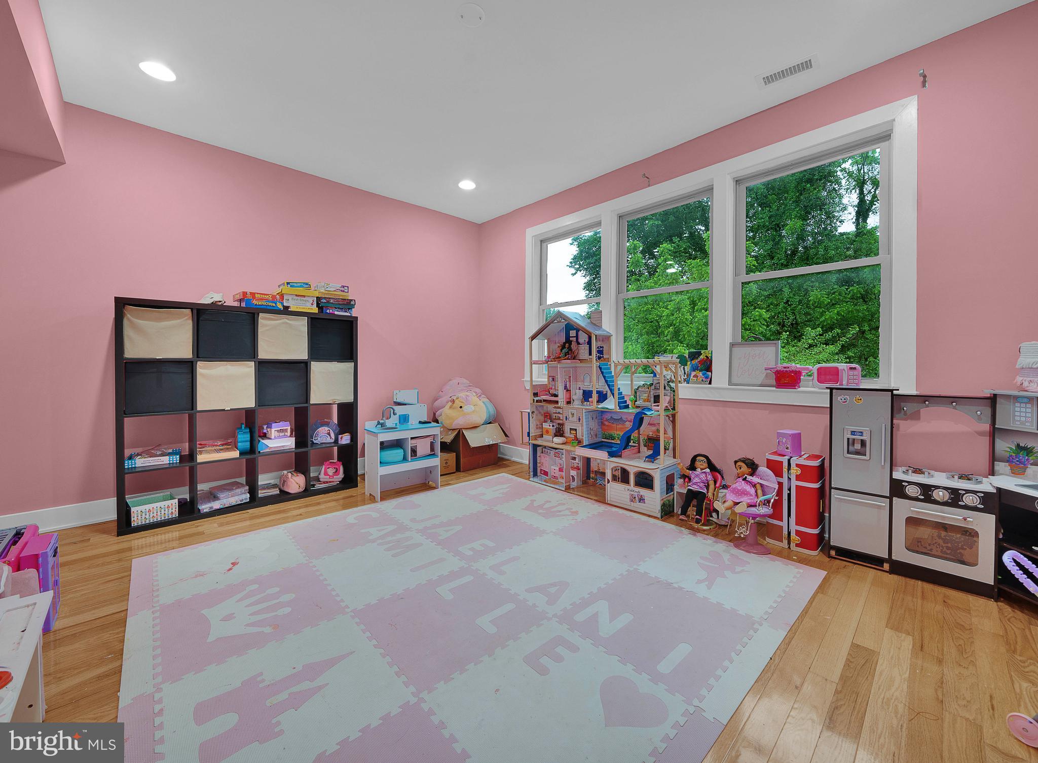 MANAYUNK - Residential