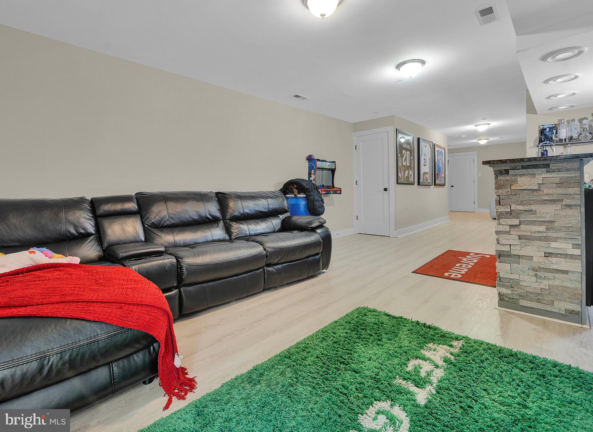 MANAYUNK - Residential