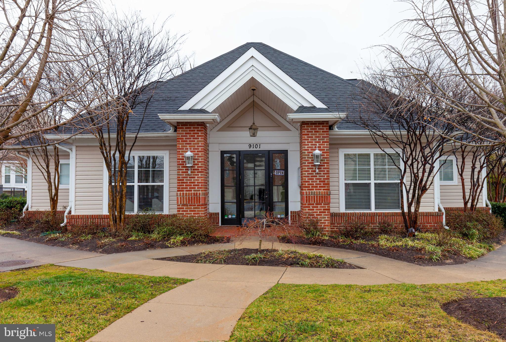 LAUREL HIGHLANDS - Residential Lease