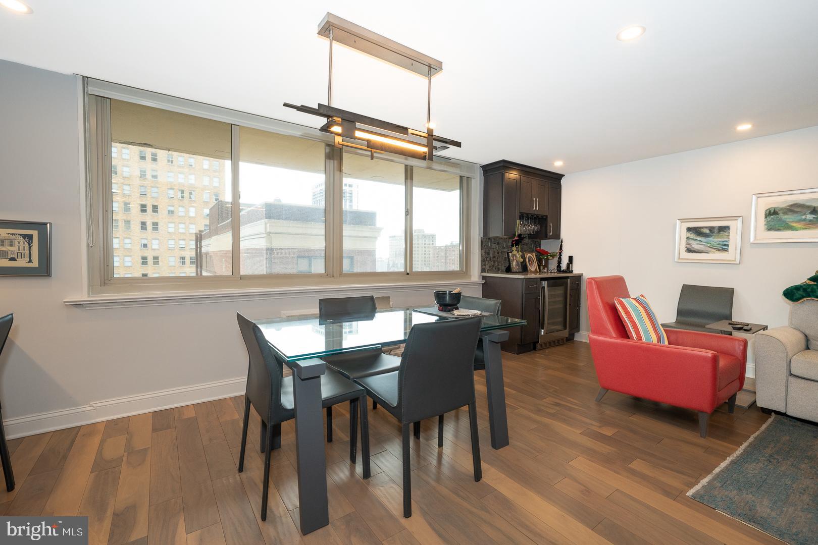 RITTENHOUSE SQUARE - Residential