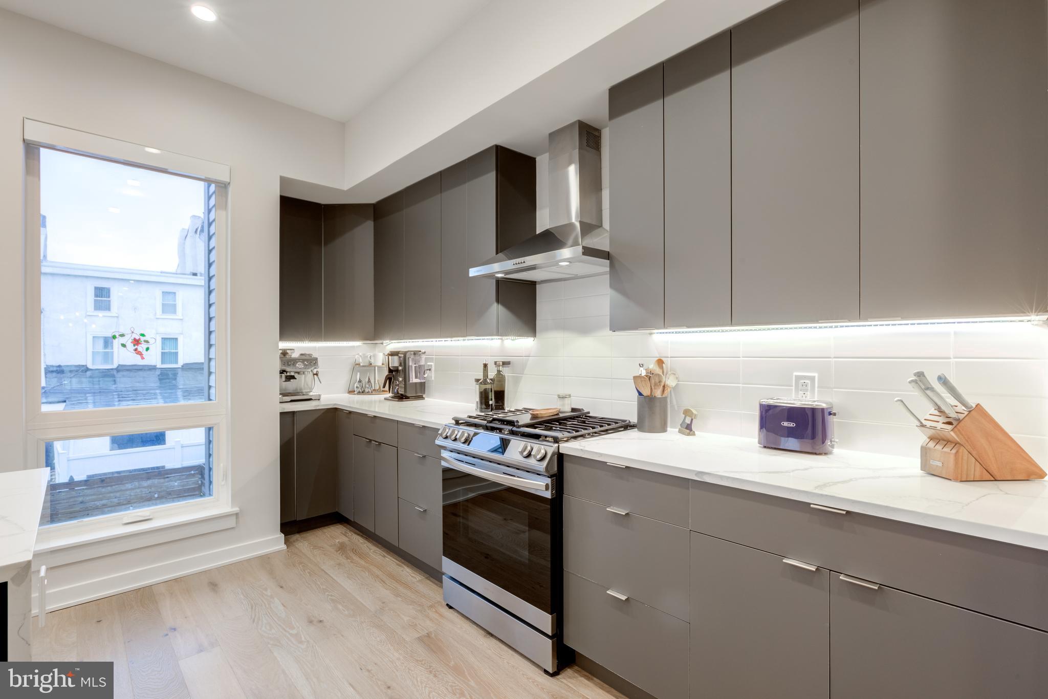 MANAYUNK - Residential