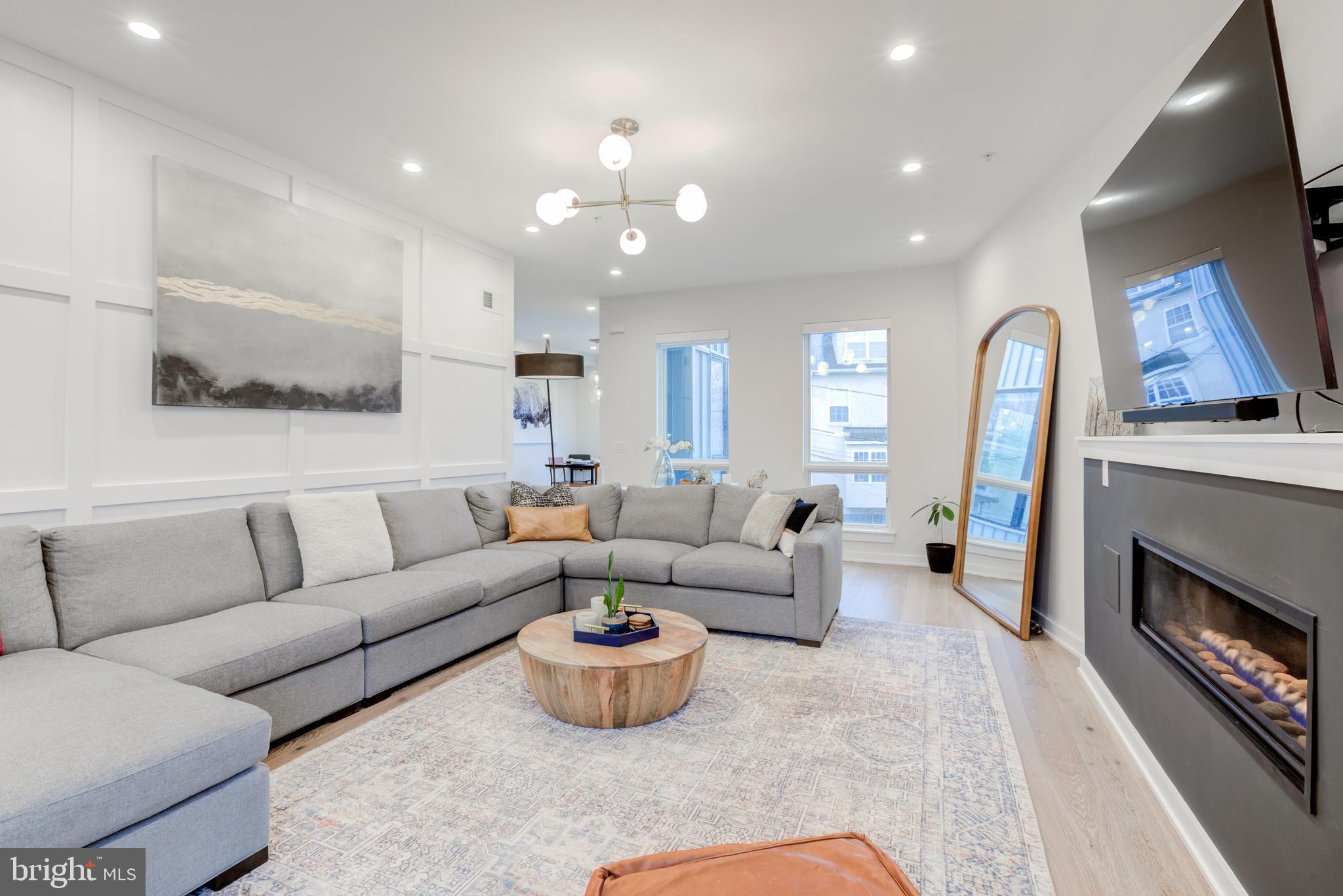 MANAYUNK - Residential