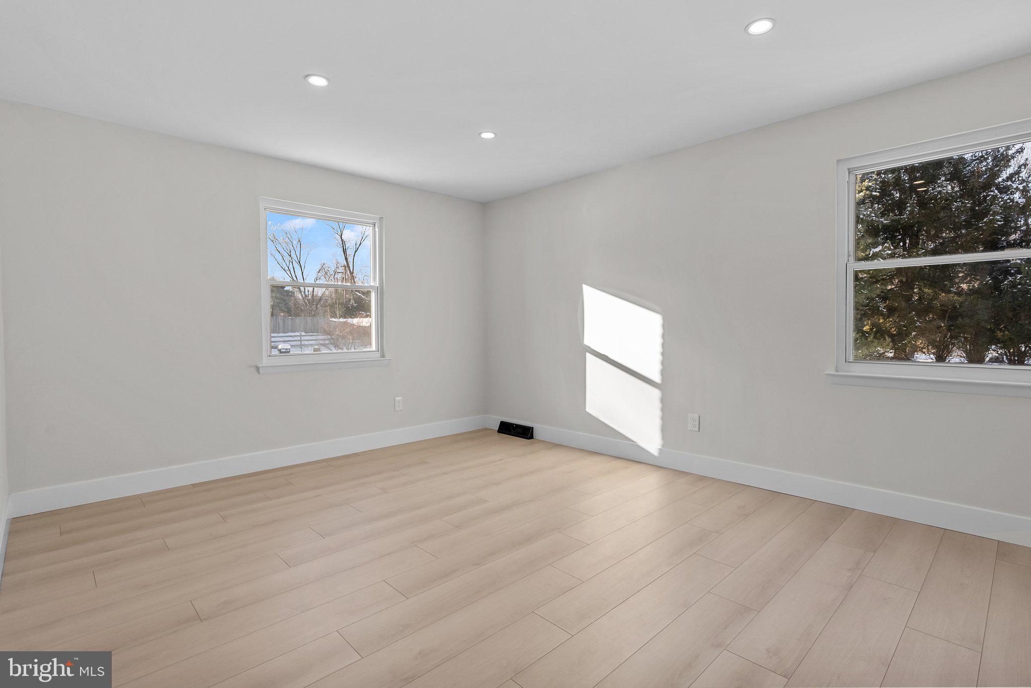 TIMBER VALLEY - Residential