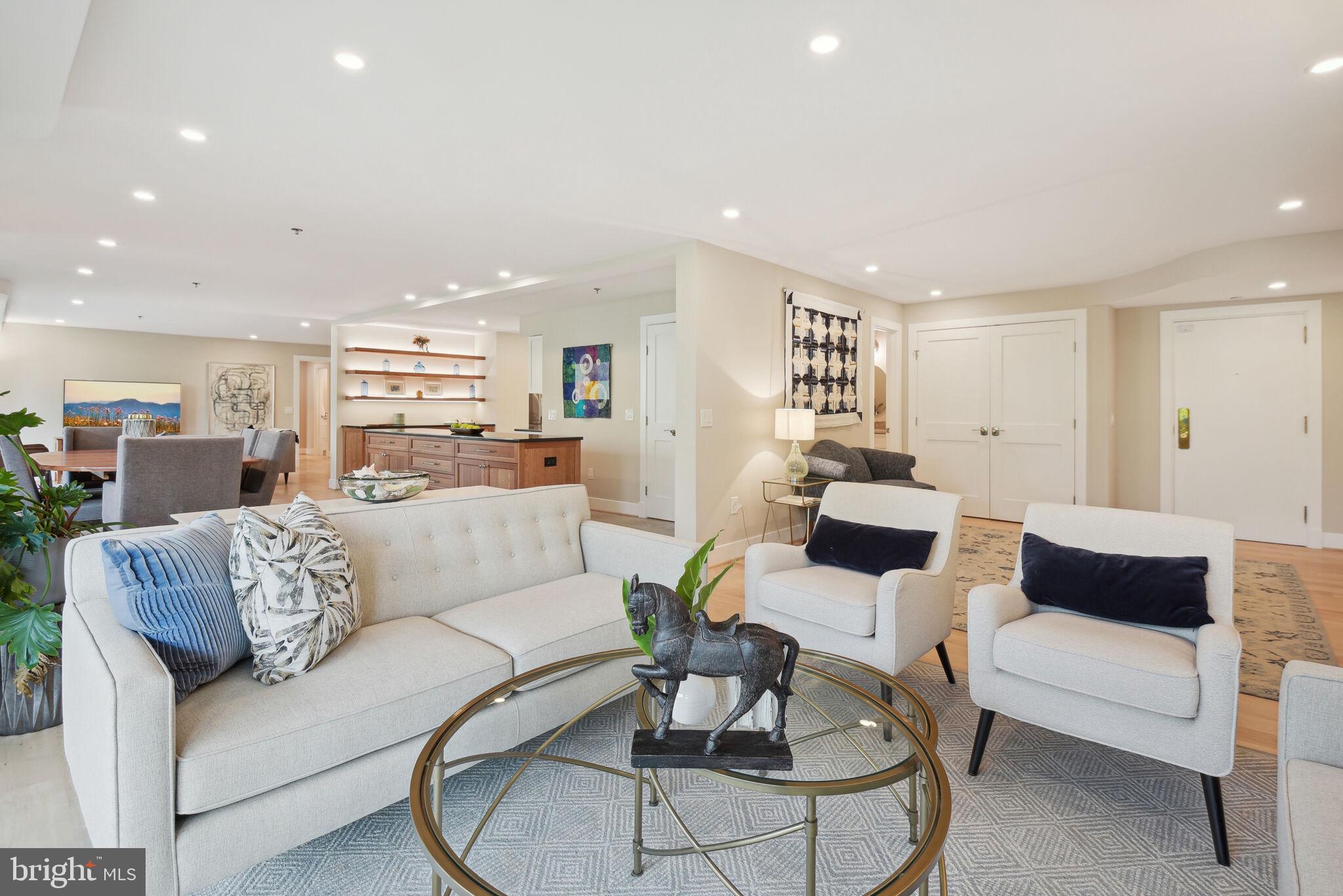 FRIENDSHIP HEIGHTS - Residential