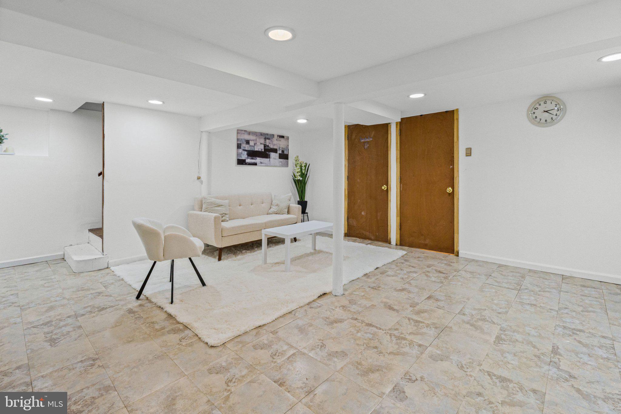 MORAVIA PARK - Residential