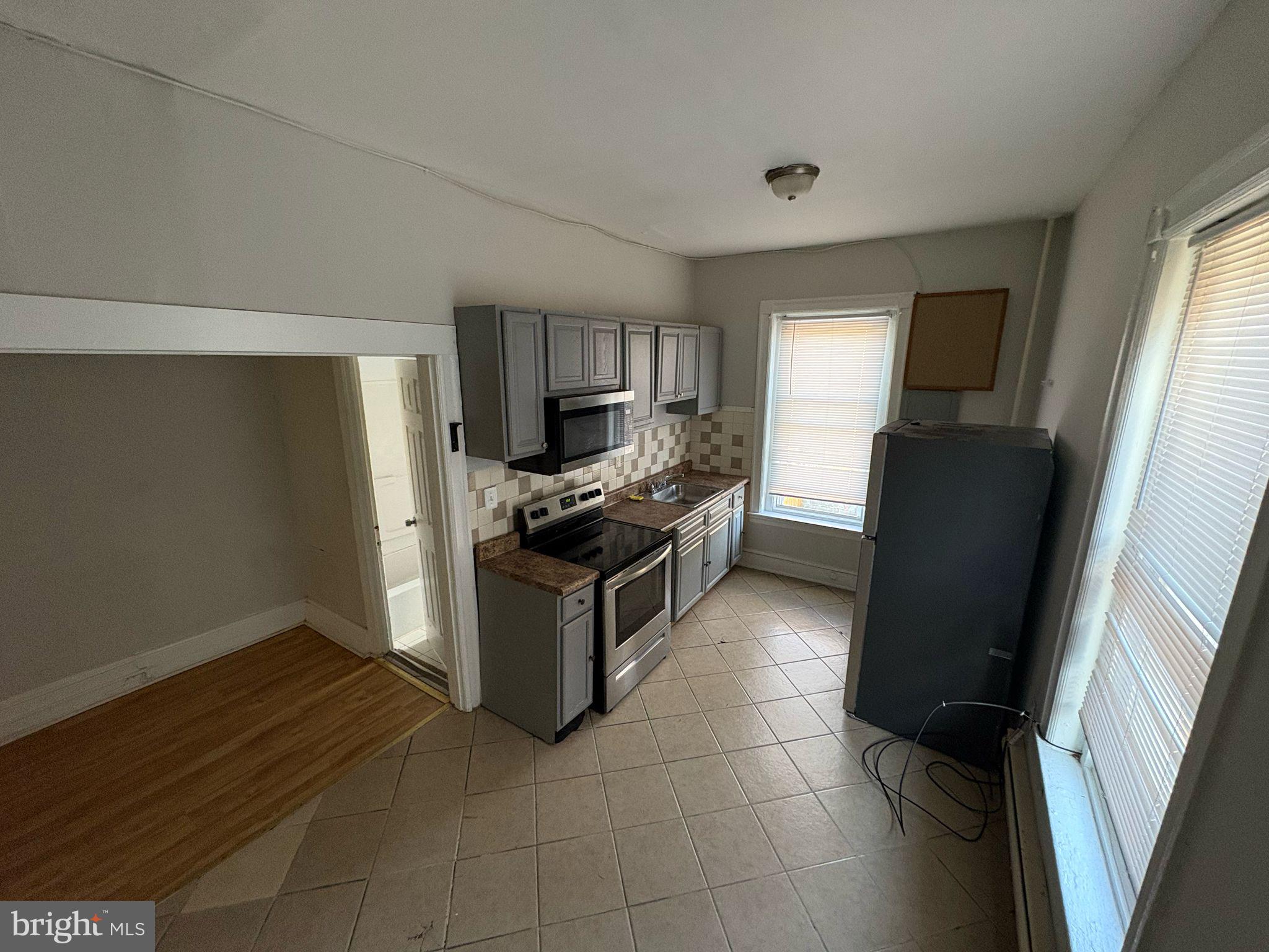 OVERBROOK PARK - Residential Lease