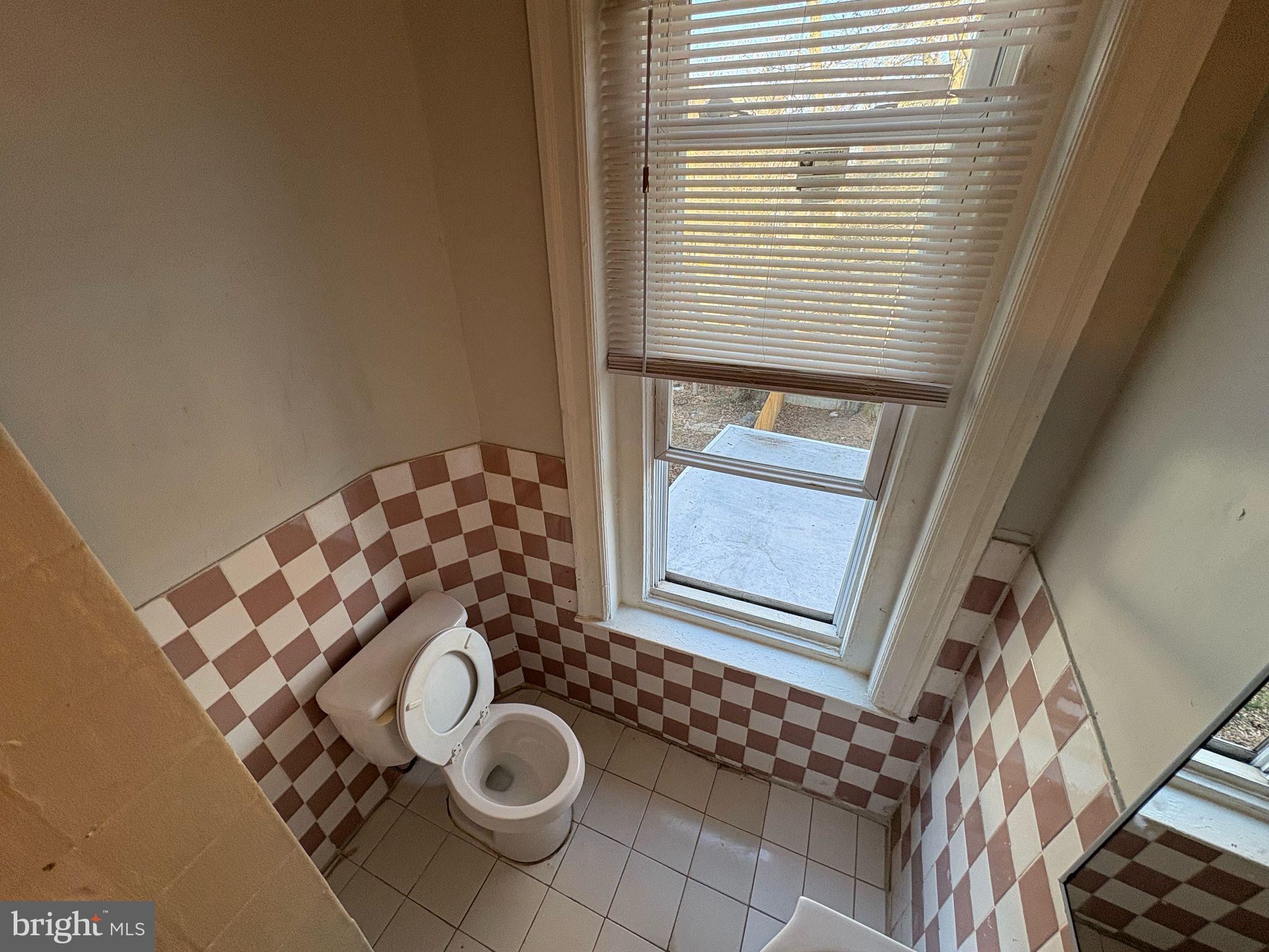 OVERBROOK PARK - Residential Lease