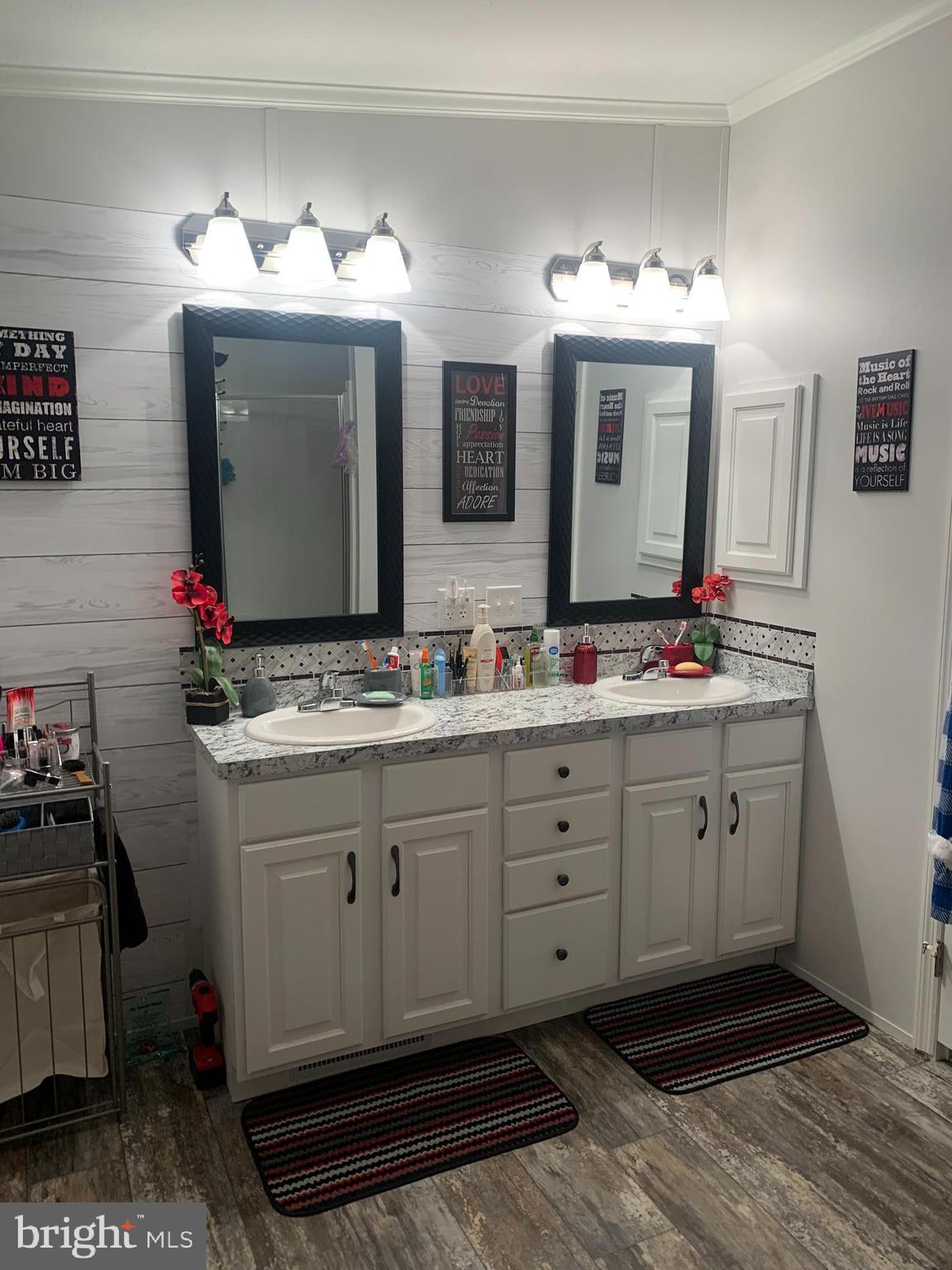 PLEASANT HILLS TR - Residential