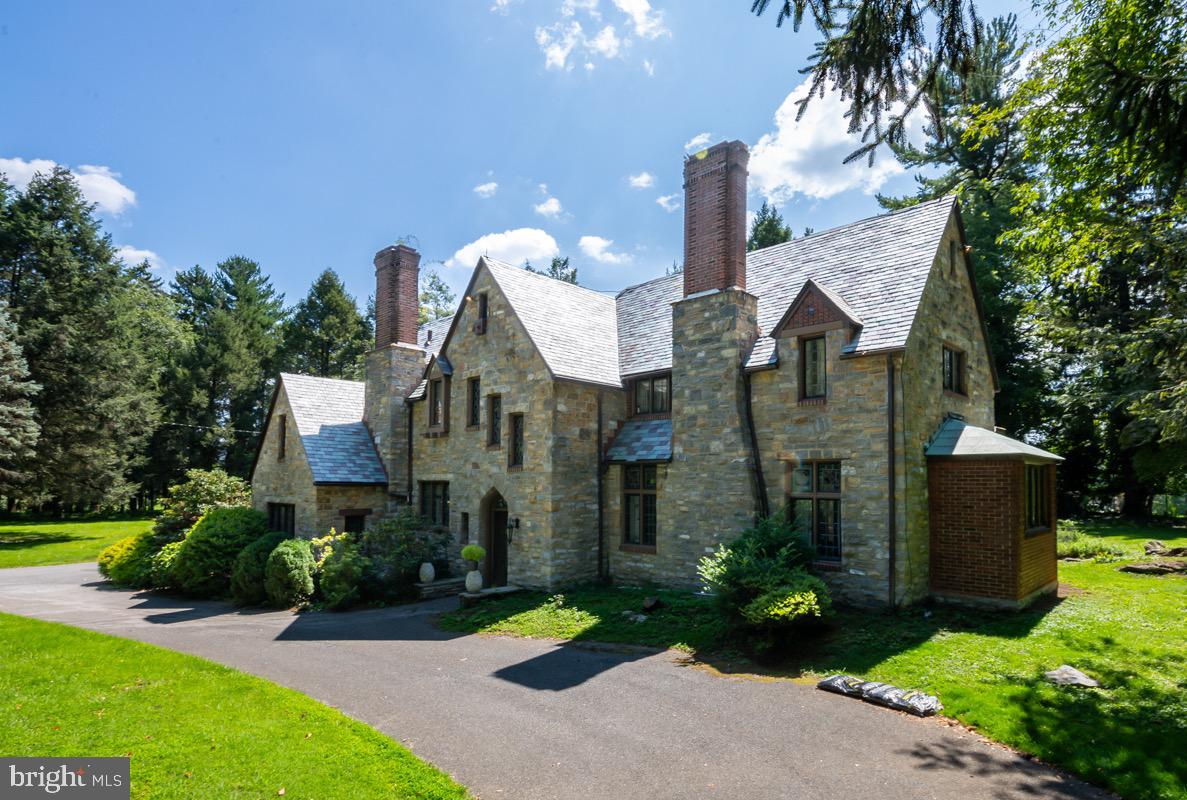 GREENFIELDS - Residential