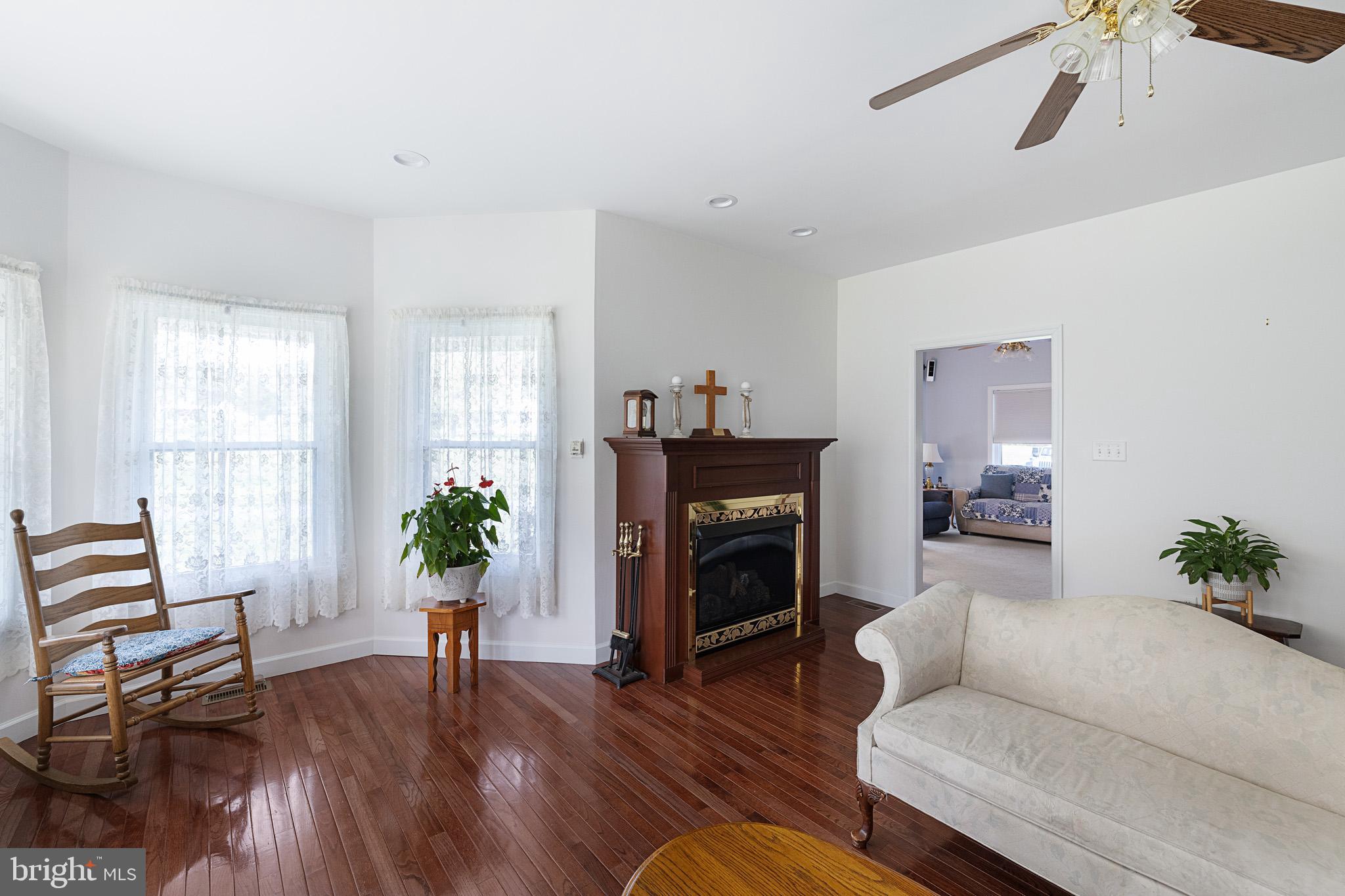 ASHBY - Residential