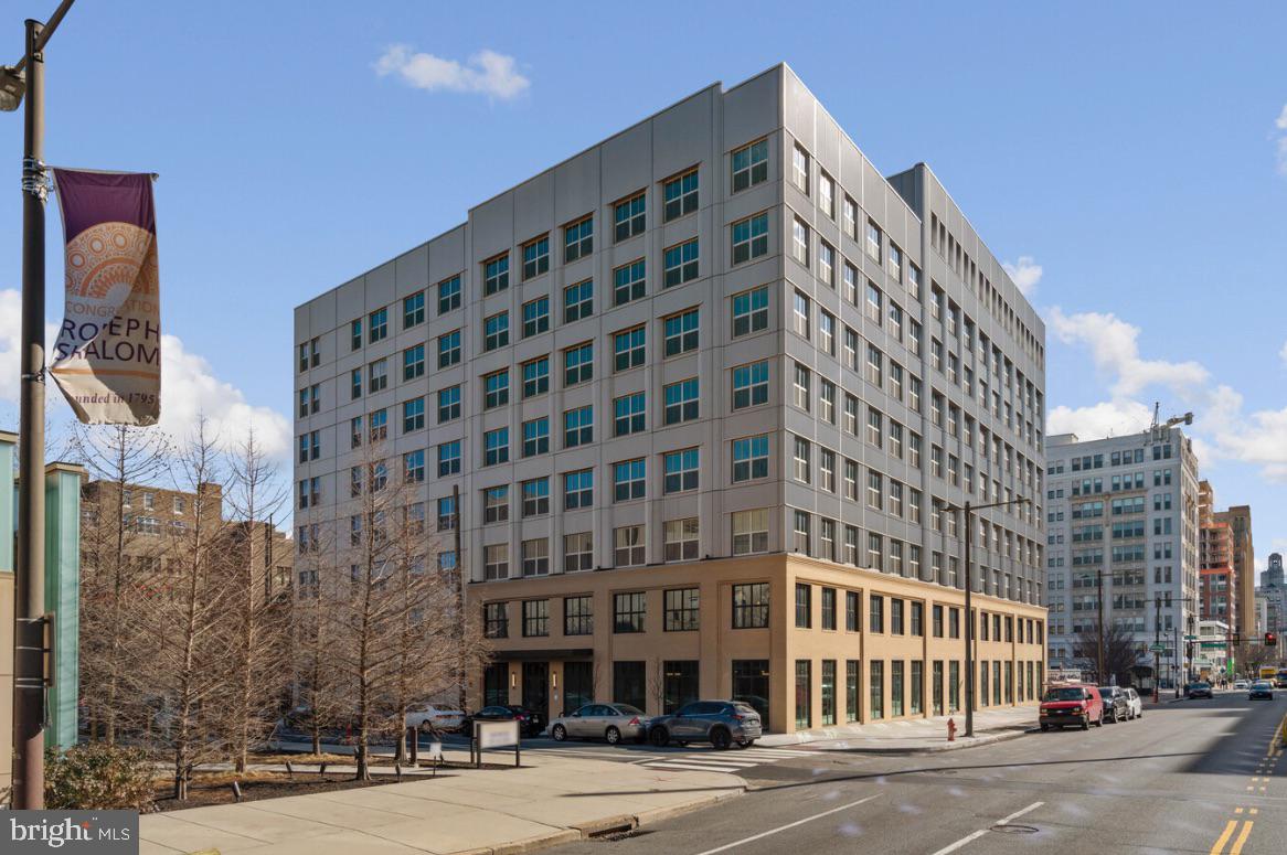Available NOW :

Building Features & Amenities: Elevator, Fitness Center, Garage Parking, Community WiFi, Storage Cages, Bike Storage, Secure Package Area, Co-Working Areas, Stylish TV Lounge, Rooftop Lounge with Green Space, Secure Key Fob Entry, Video Security System. Welcome to Mily on Green, an upscale residence offering sophisticated living in the heart of the city. Our innovative two- and three-bedroom apartments are designed with modern living in mind, featuring spacious layouts, central air, high-end appliances, and in-unit washer/dryers. Each floor has a storage cage room included in the amenities fee. Every apartment features sleek kitchens with ENERGY STAR stainless steel appliances and open floor plans that create a bright, airy atmosphere. Luxurious bathrooms boast modern fixtures, while spacious bedrooms are flooded with natural light and offer generous closet space. Located in the vibrant Spring Garden neighborhood, you'll have easy access to shopping at Giant, Aldi, Target, and Whole Foods. Local favorites include Retro Fitness, Green Room, Lorraine, The Fairmount Tavern, Bar Hygge, and tons more! Enjoy a short commute throughout the city and beyond. Call today to experience modern, sustainable living at Mily on Green! Please note: photos may be from a different unit; exact layouts & finishes may vary. 

Lease Terms:

Generally, 1st month, 12th month, and 1 month security deposit due at, or prior to, lease signing. Other terms may be required by Landlord. $55 application fee per applicant. Pets are conditional on owner's approval and may require an additional fee and monthly pet rent, if accepted. (Generally, $250 one time pet fee plus $25/month/pet rent). Tenants responsible for: electricity, water, gas, cable, and a $75/month amenities fee. Off-street garage parking is available for an additional $300/month. Landlord Requirements: Applicants to make 3x the monthly rent in verifiable net income, credit history to be considered (i.e. no active collections), no evictions within the past 4 years, and must have a verifiable rental history with on-time rental payments. Exceptions to this criteria may exist under the law and will be considered.
