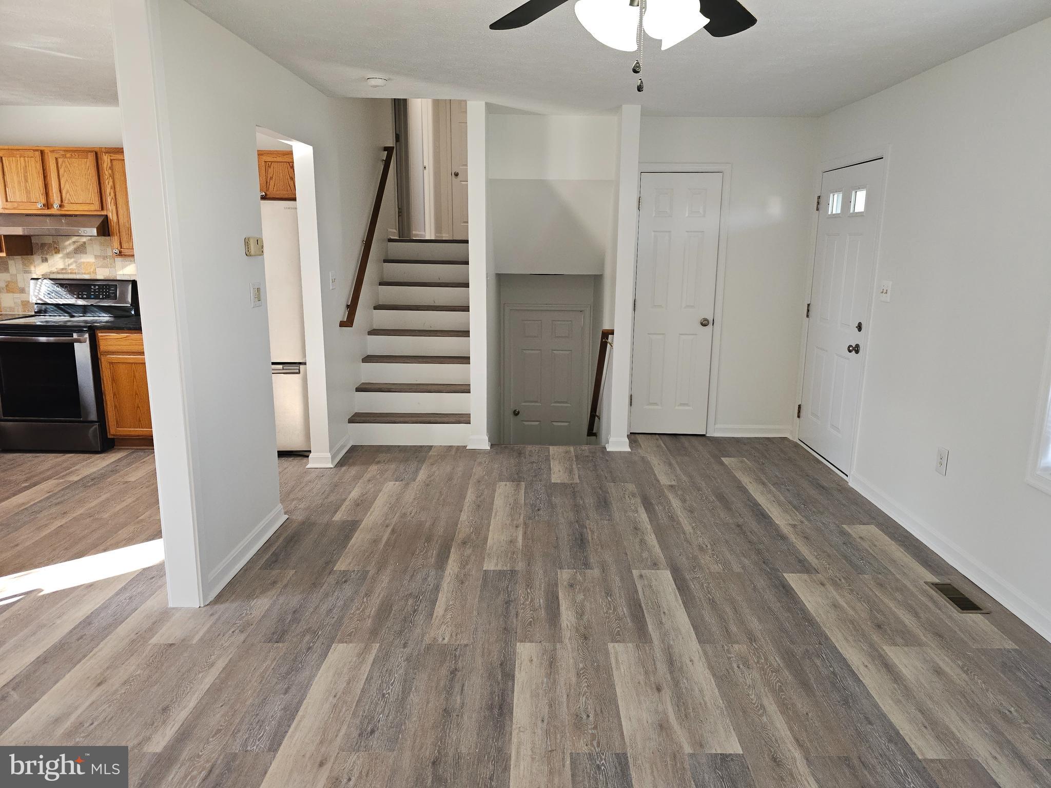 PIKESIDE MEADOWS - Residential Lease