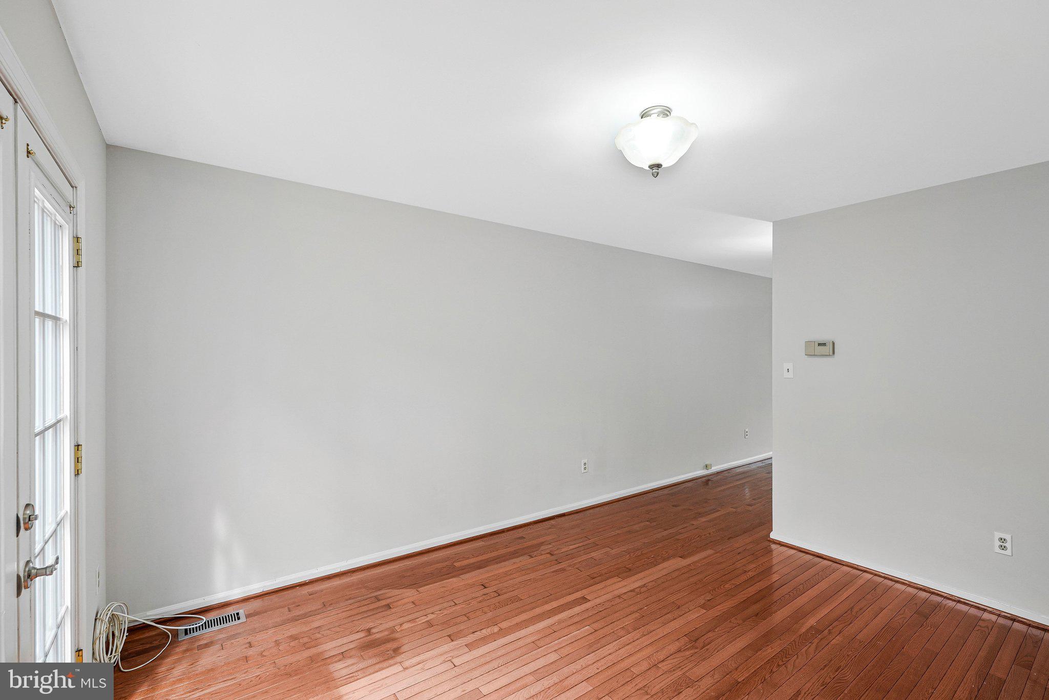 SULLY STATION - Residential