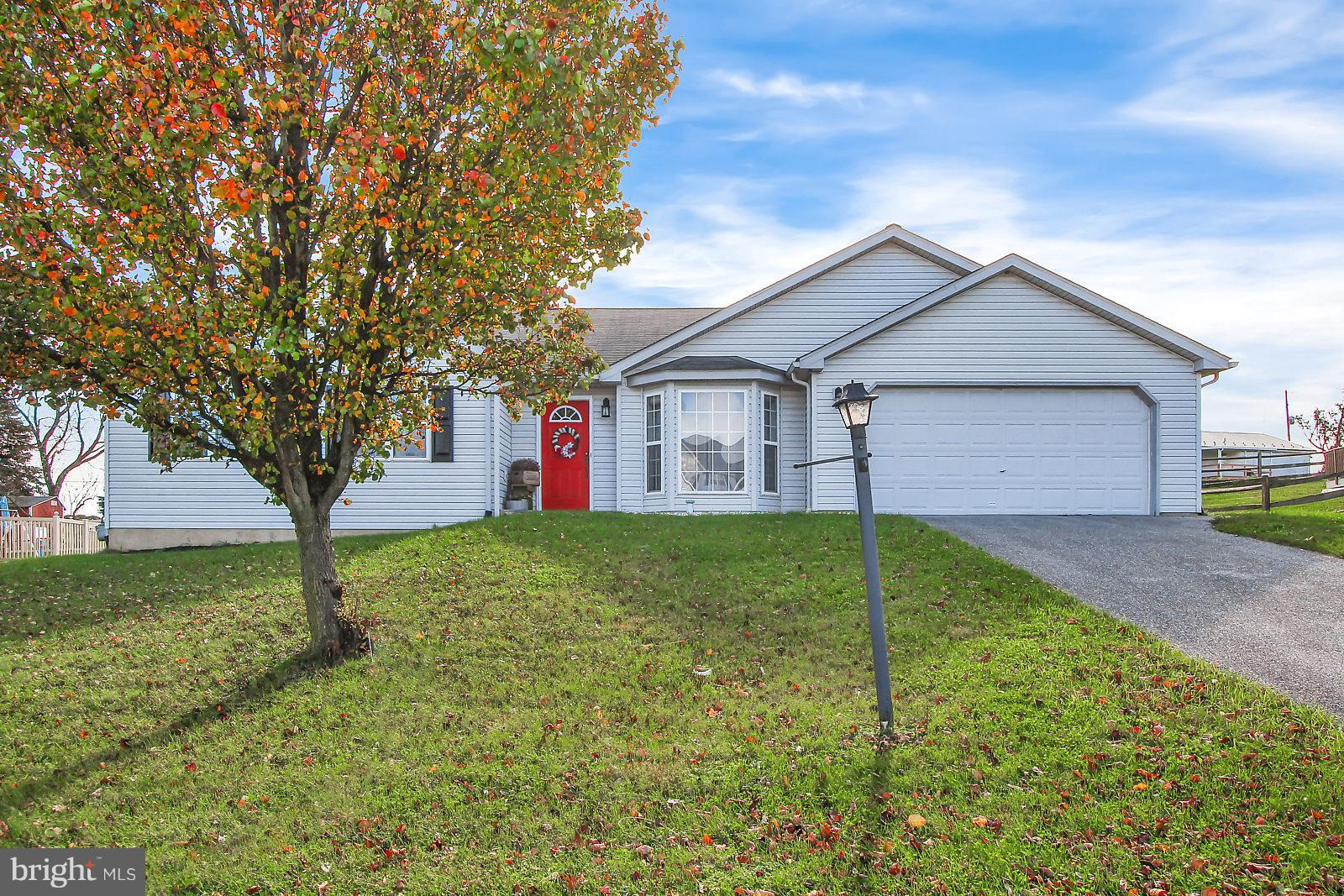WINDSOR CROSSING - Residential
