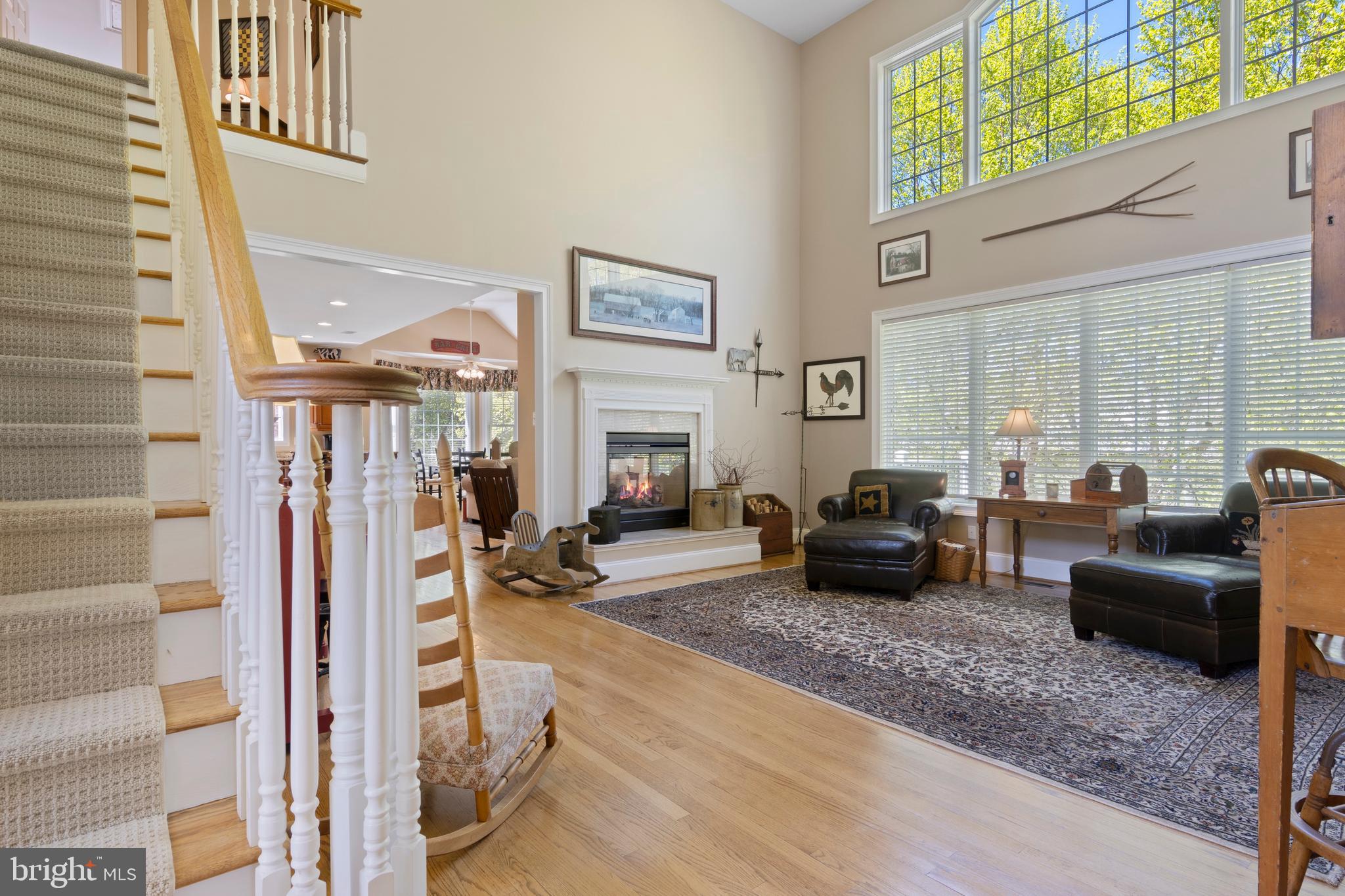 CHERRY CREEK - Residential