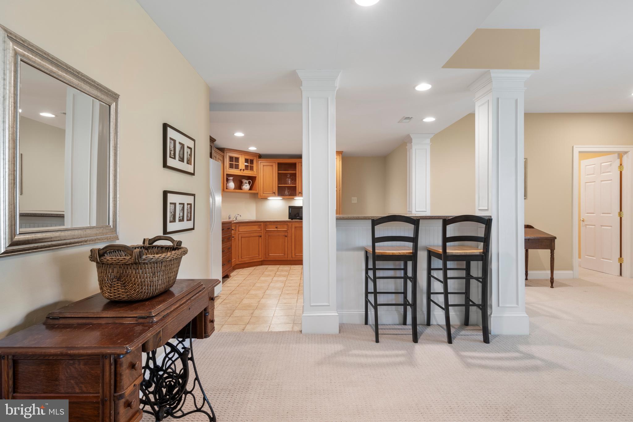 CHERRY CREEK - Residential