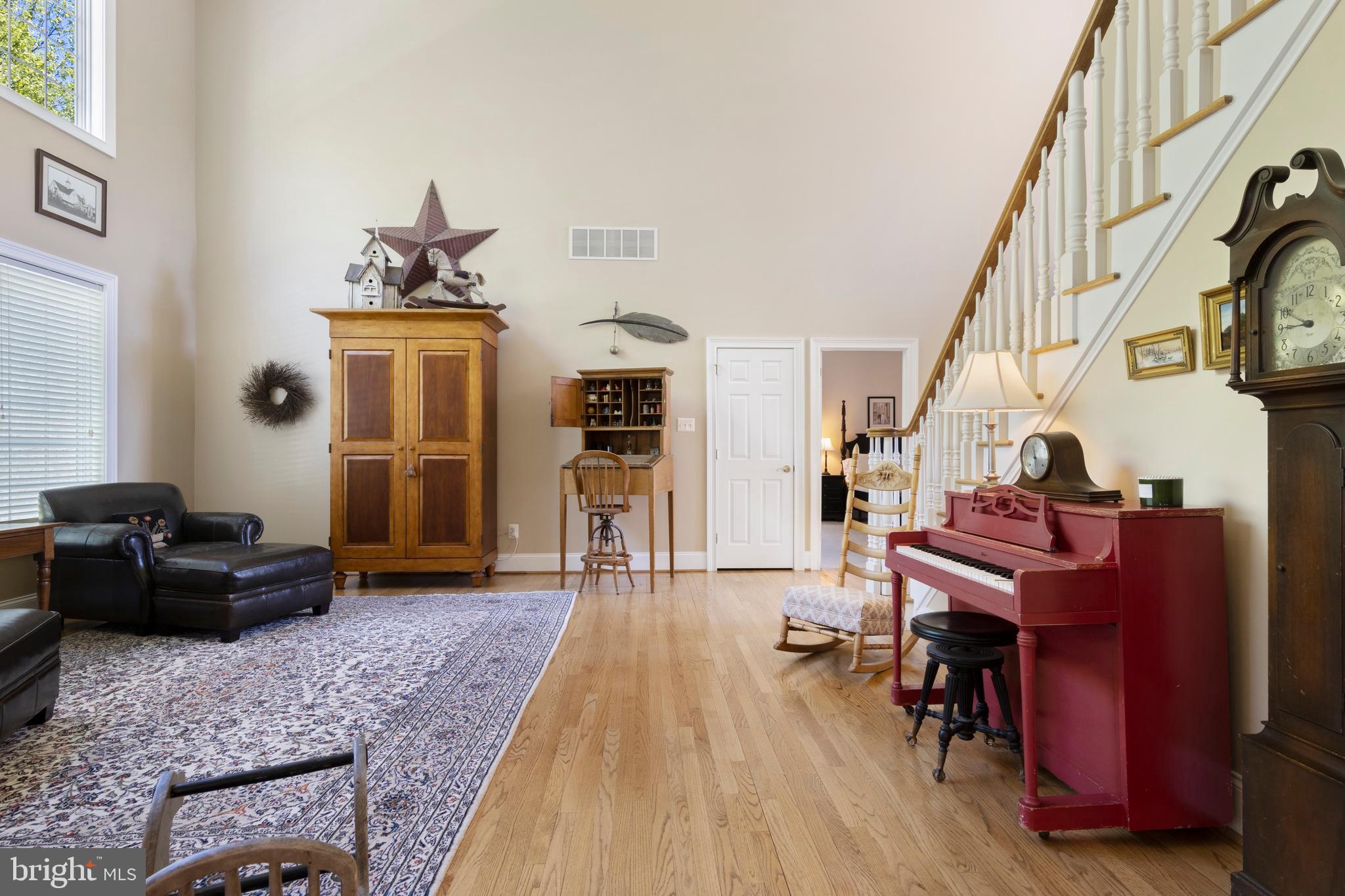 CHERRY CREEK - Residential