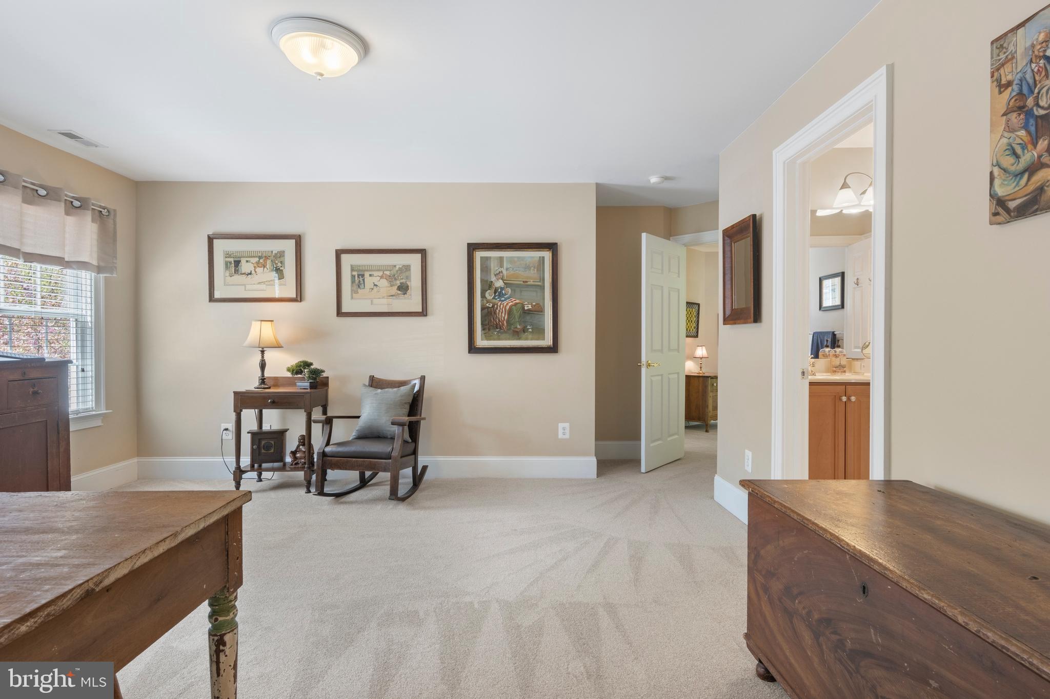 CHERRY CREEK - Residential
