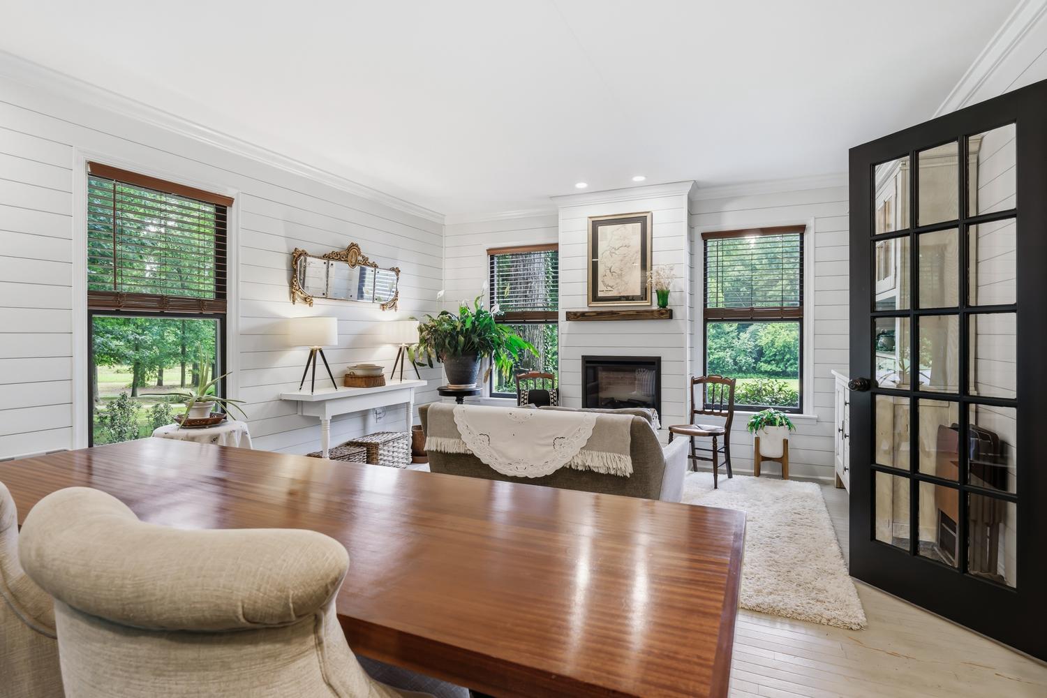 WORTON - Residential