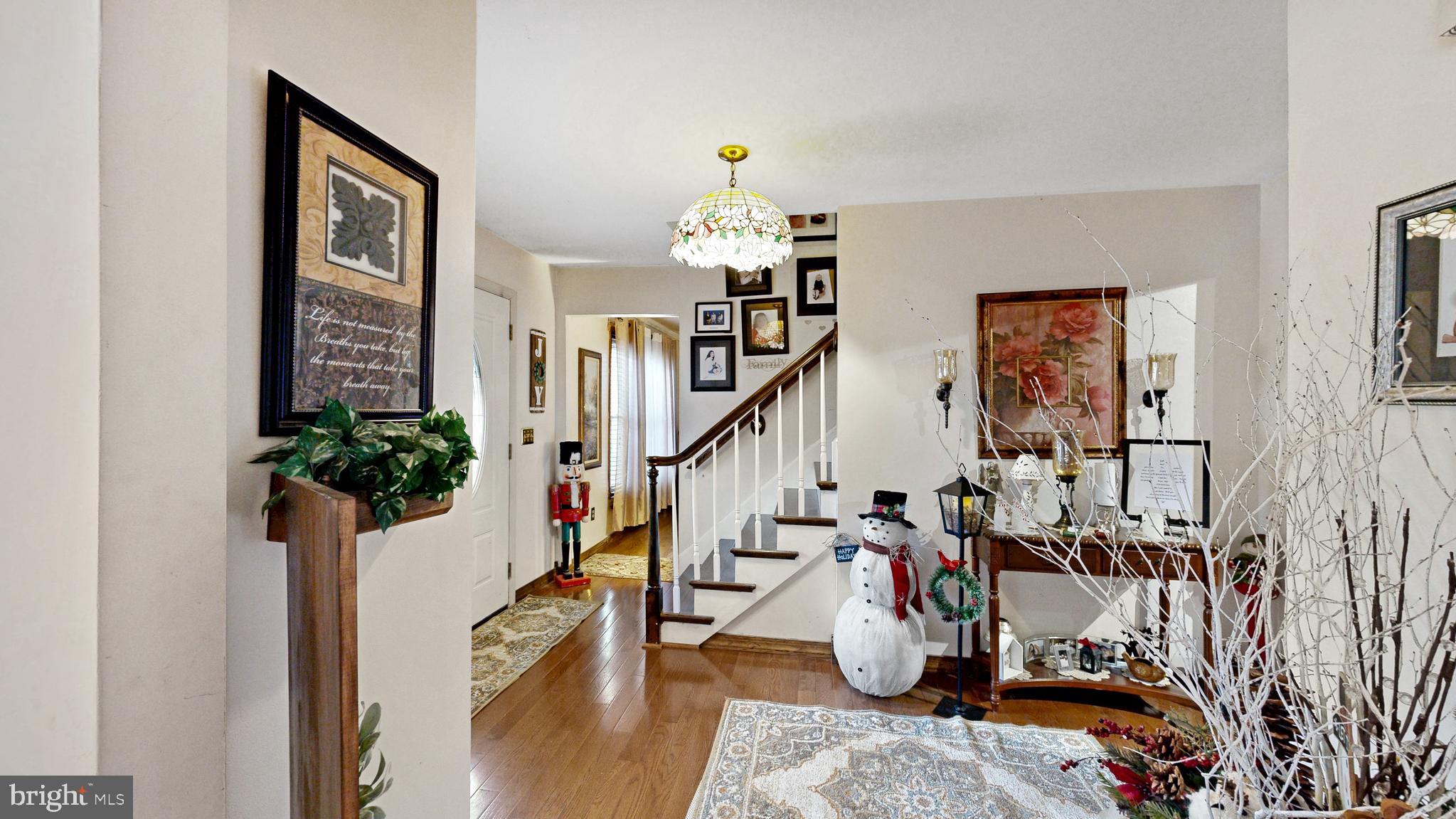 BROOKFIELD - Residential