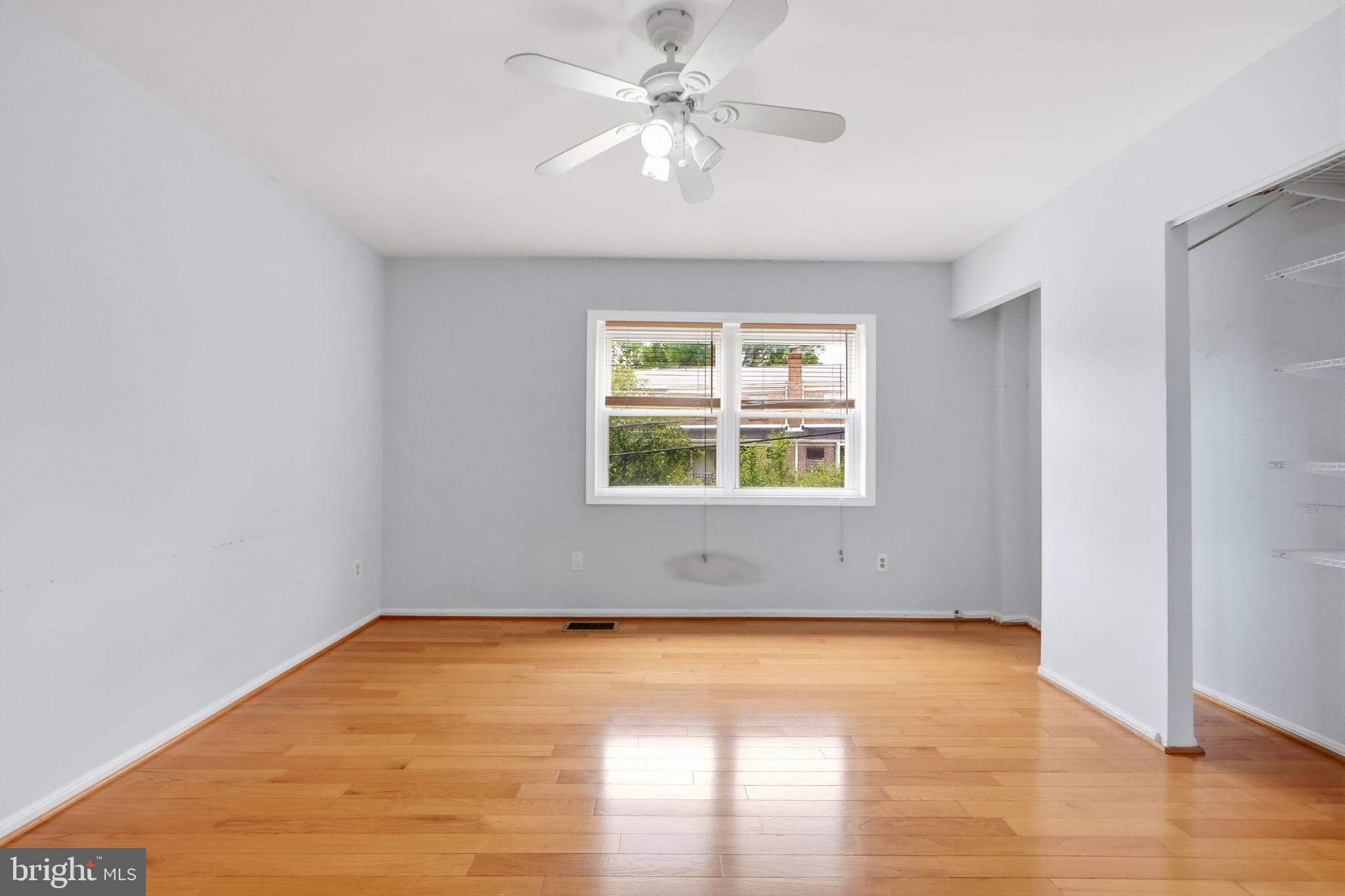 CHARLESTOWNE VILLAGE - Residential