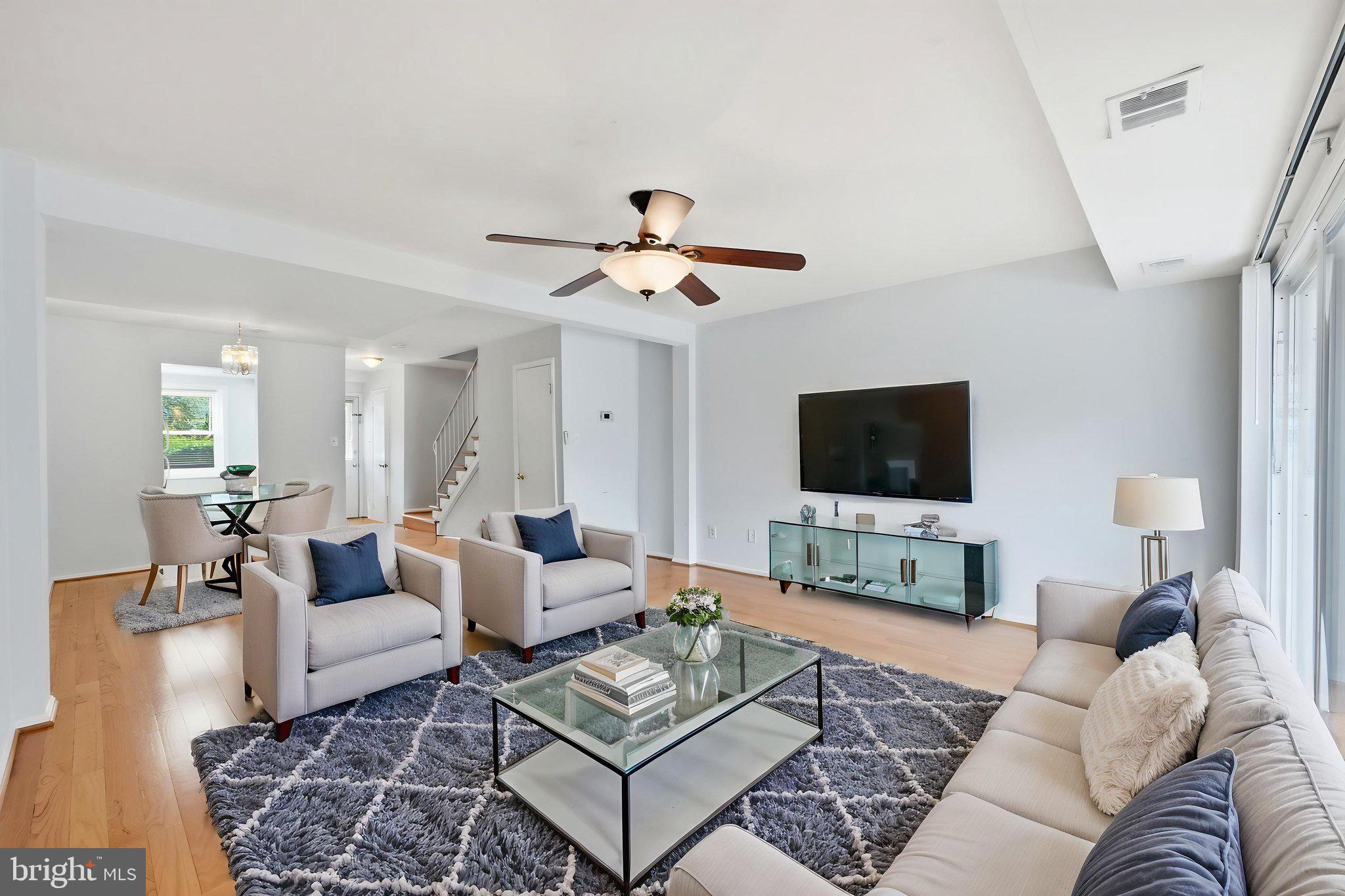CHARLESTOWNE VILLAGE - Residential