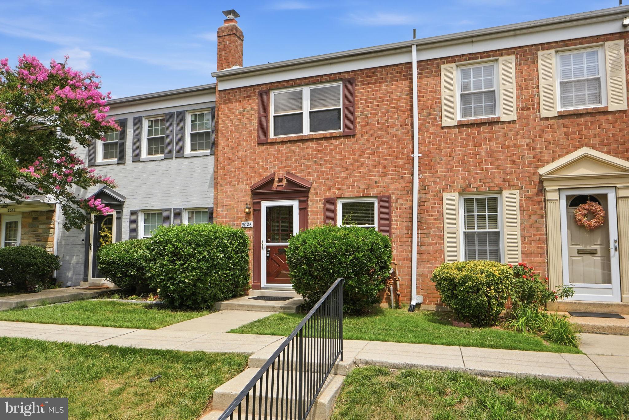 CHARLESTOWNE VILLAGE - Residential