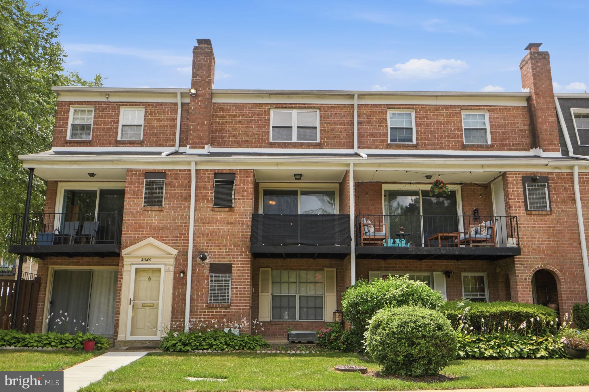 CHARLESTOWNE VILLAGE - Residential