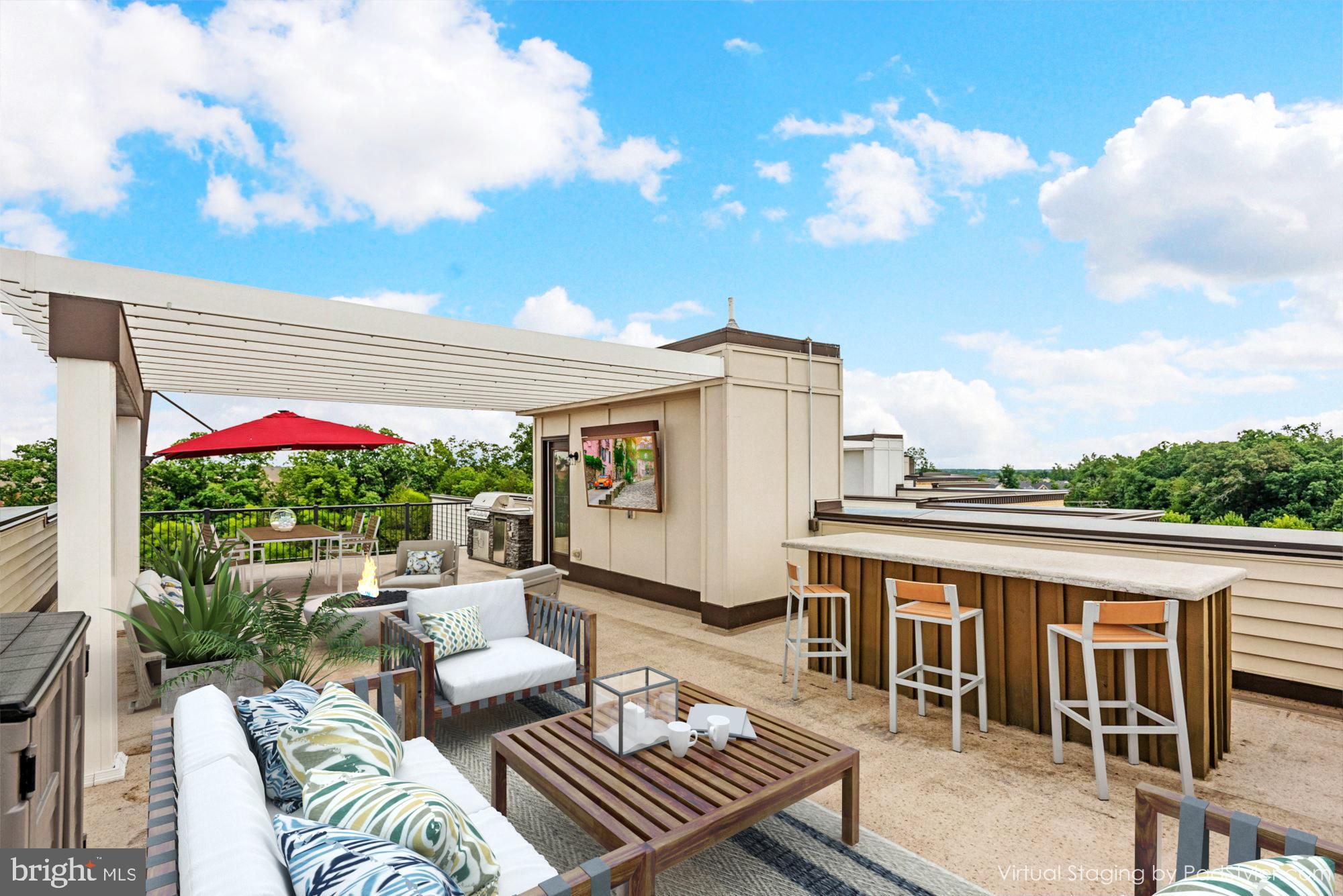 GARDEN DISTRICT AT BRAMBLETON TOWN CENTER - Residential